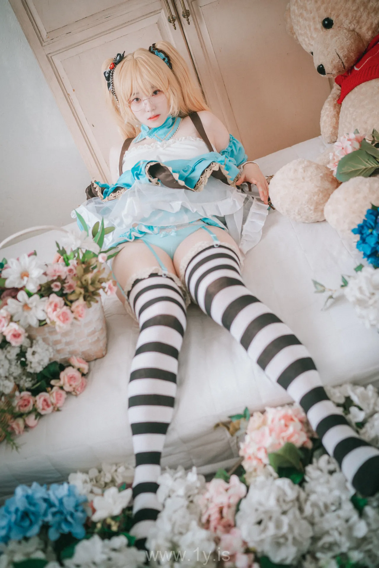 BamBi(밤비) NO.04 Alice in Glasses