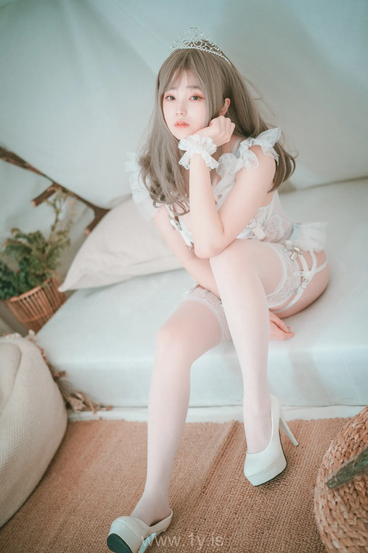 BamBi(밤비) NO.29 Reine de Blanc (B-side)