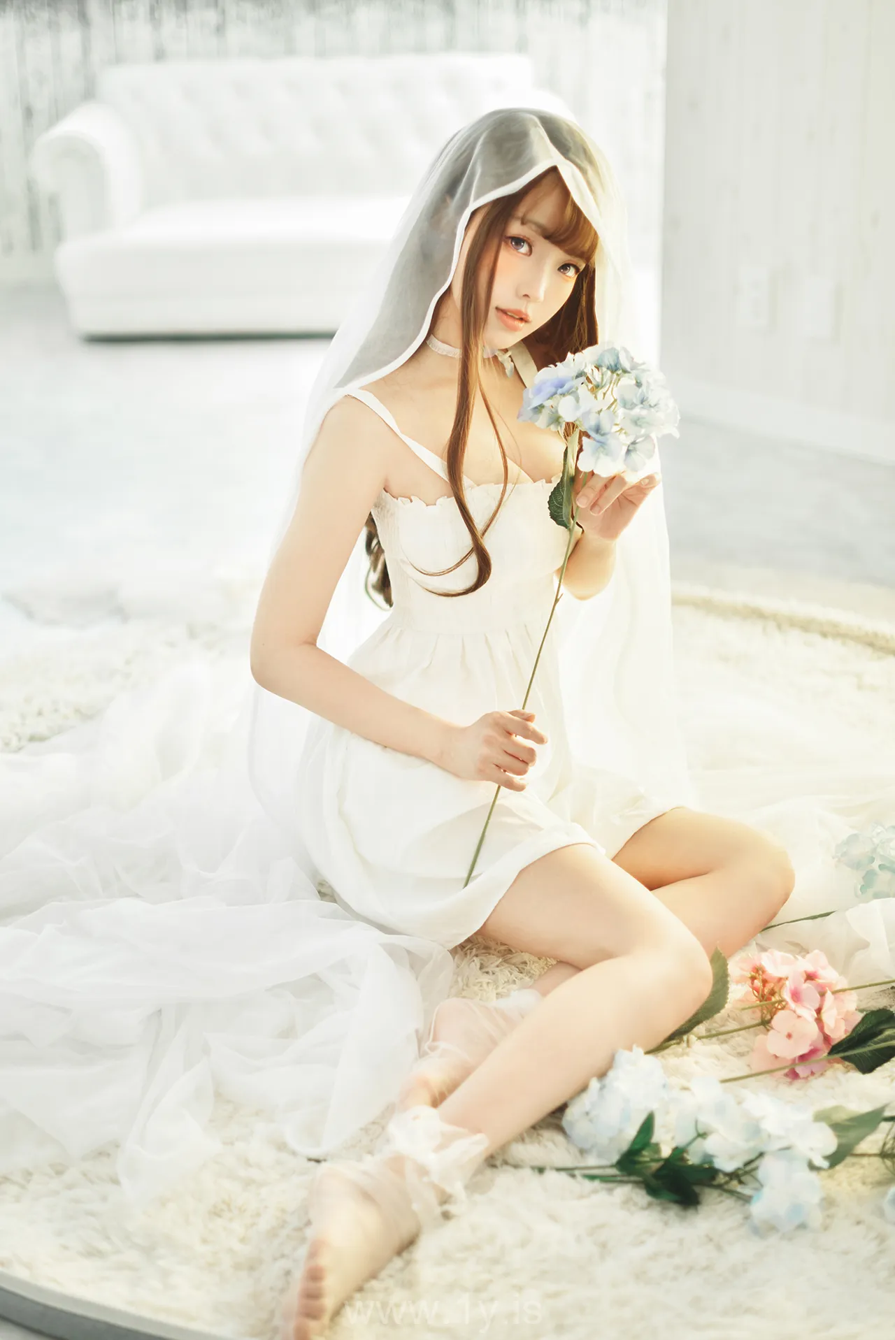 ElyEE子 NO.76 White Dress