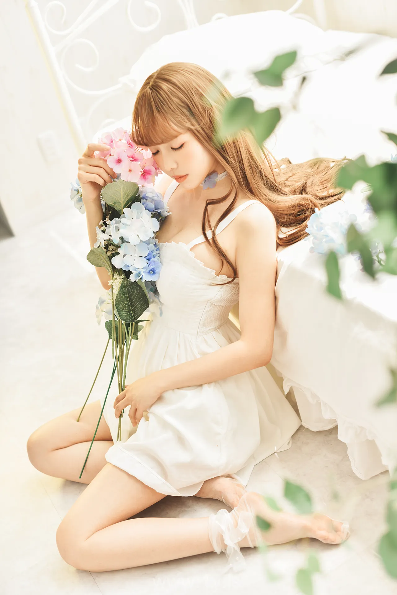 ElyEE子 NO.76 White Dress