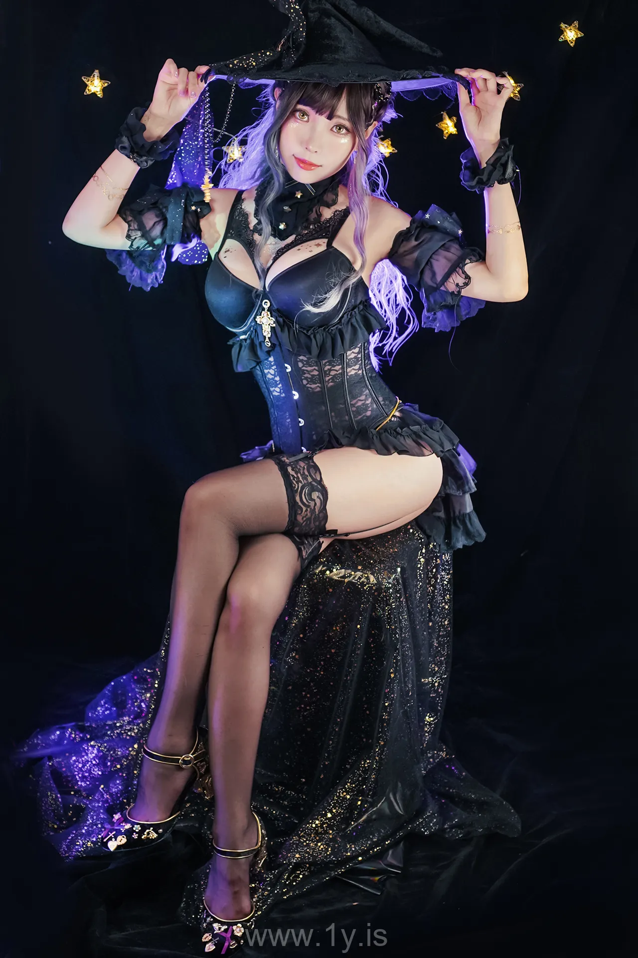 ElyEE子 NO.81 Ely_eee(ElyEE子) - Astrology Witch