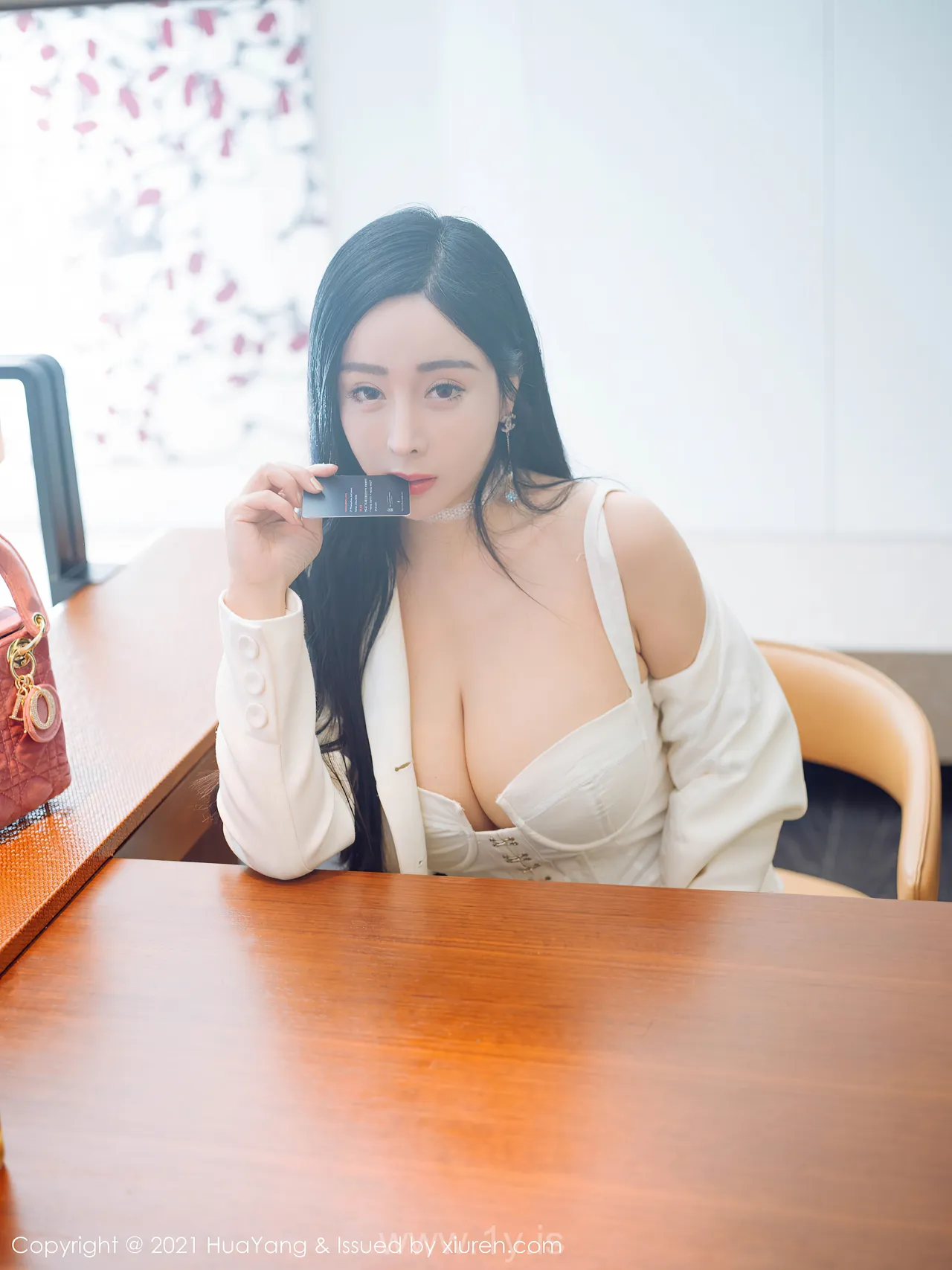 花漾 VOL.381 允爾