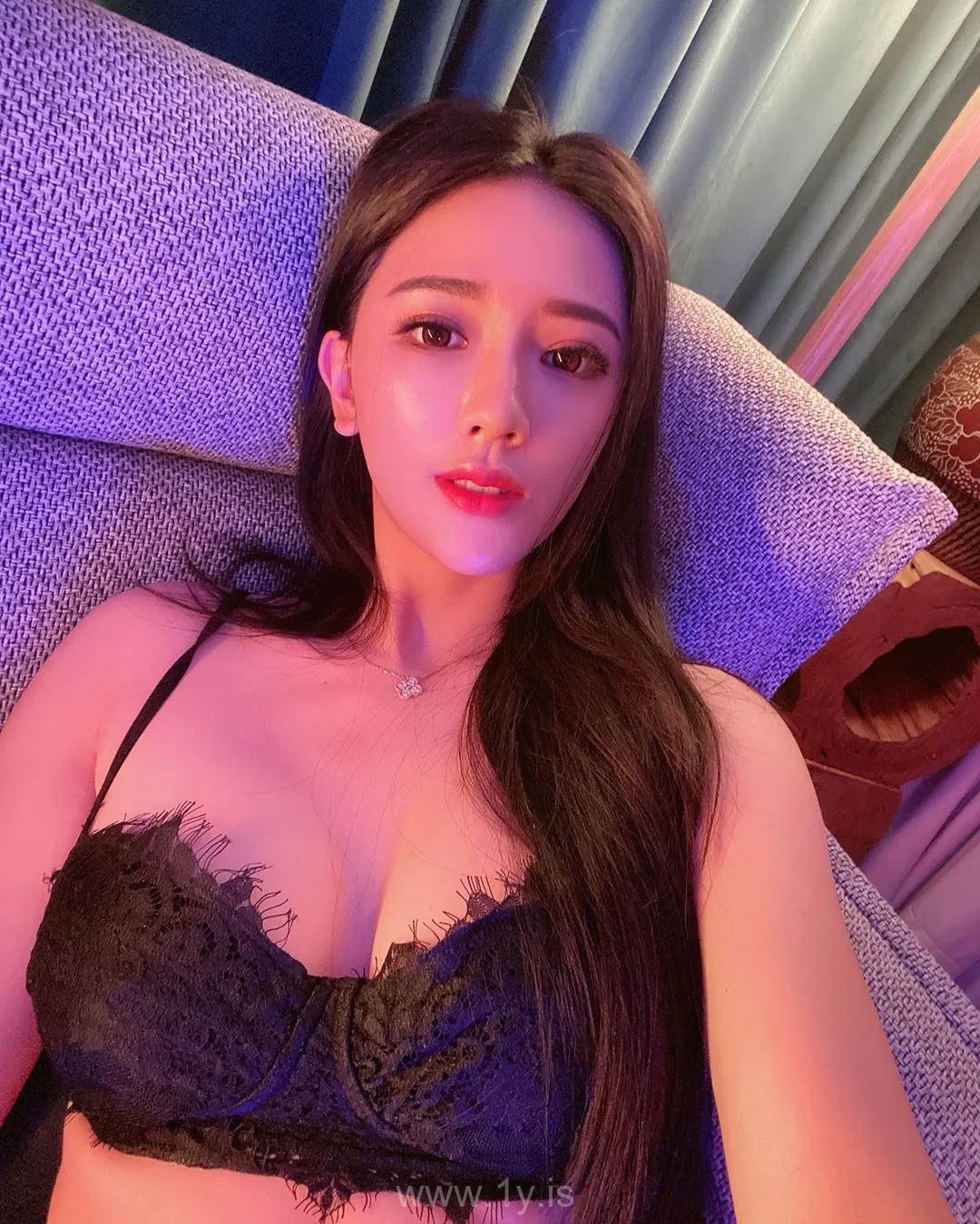 Instagram ZihanWeng子涵