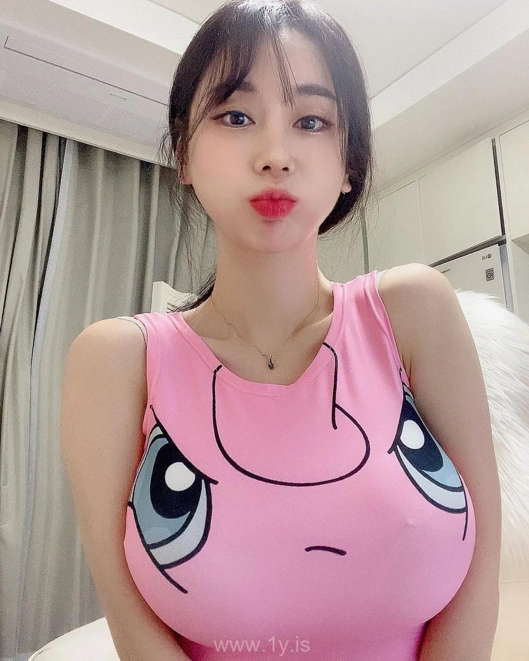 Instagram boxgirlvn