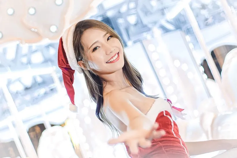 Instagram feifei_11111