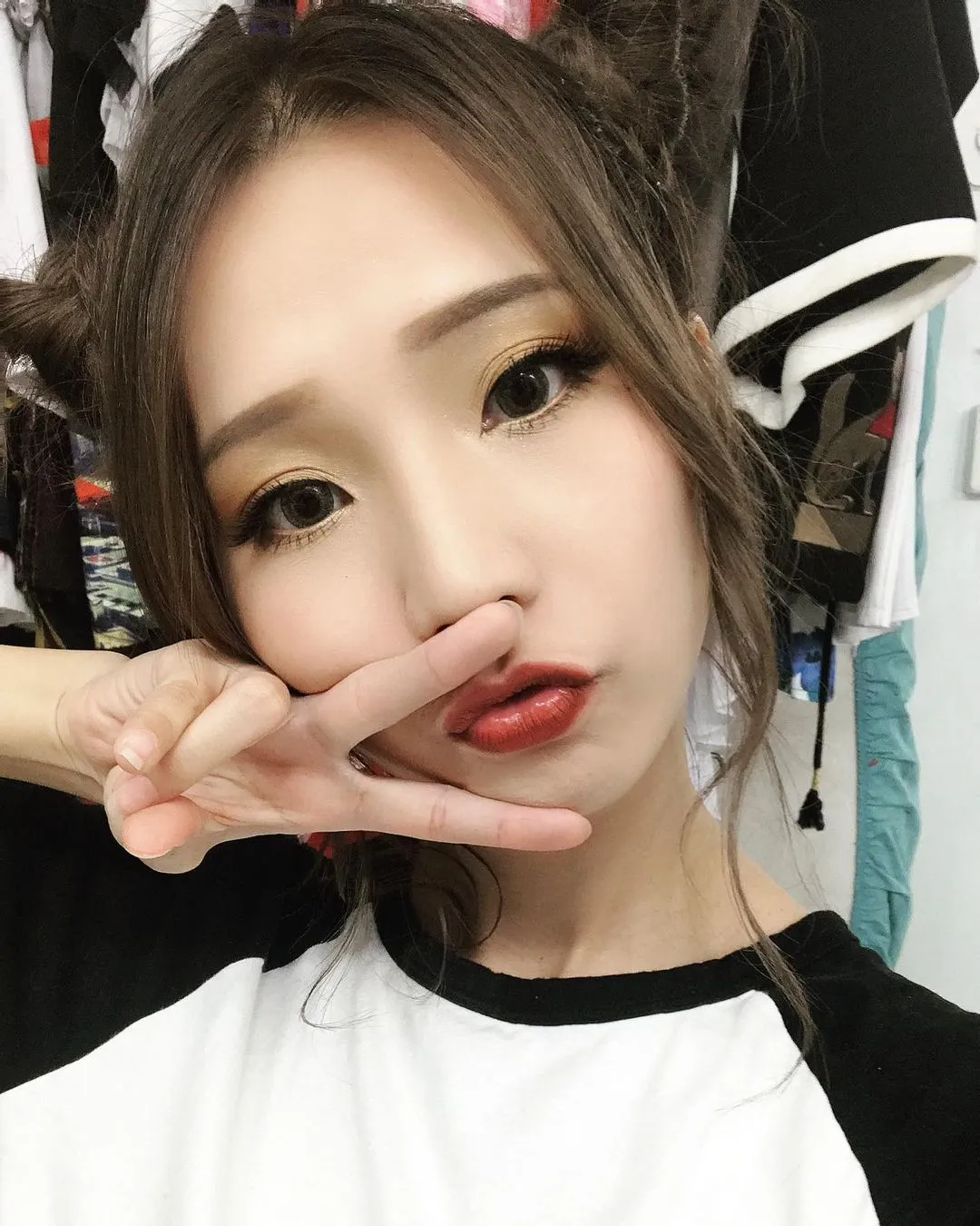 Instagram feifei_11111
