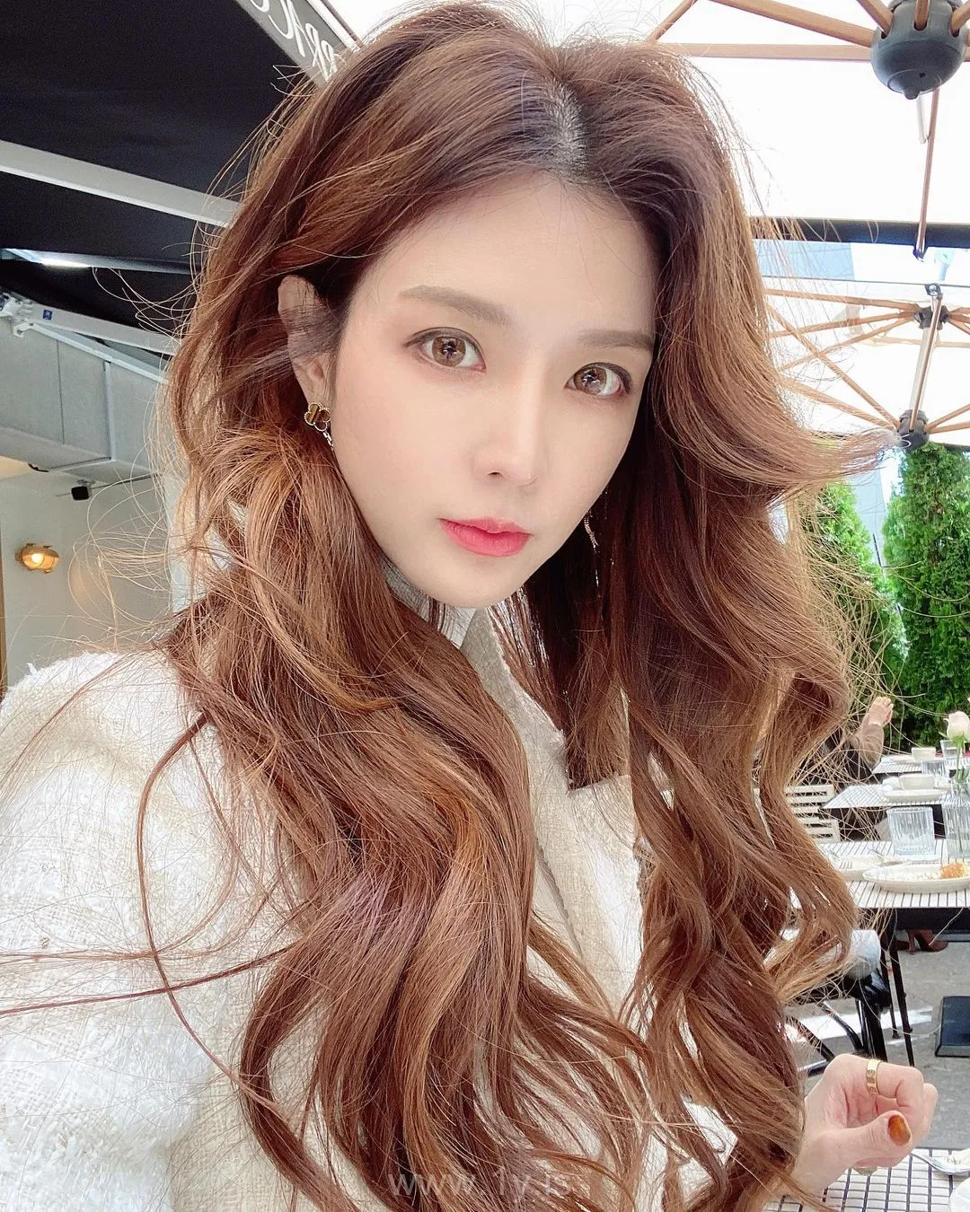 Instagram manyo_yoojin