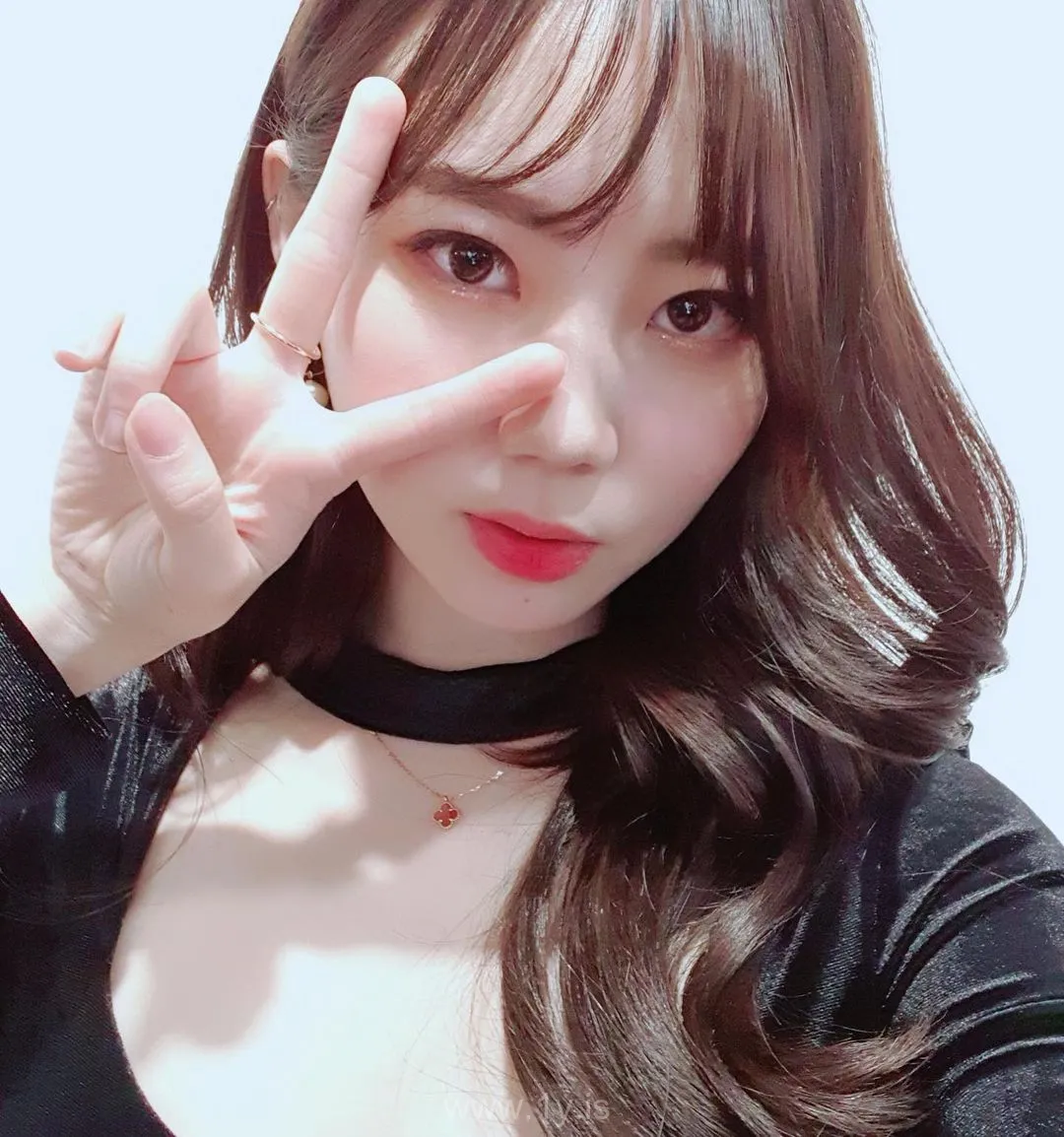 Instagram myu_a_