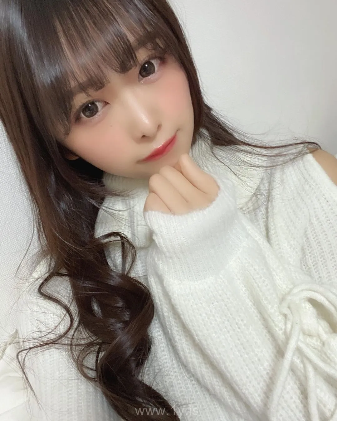 Instagram naomi_majima