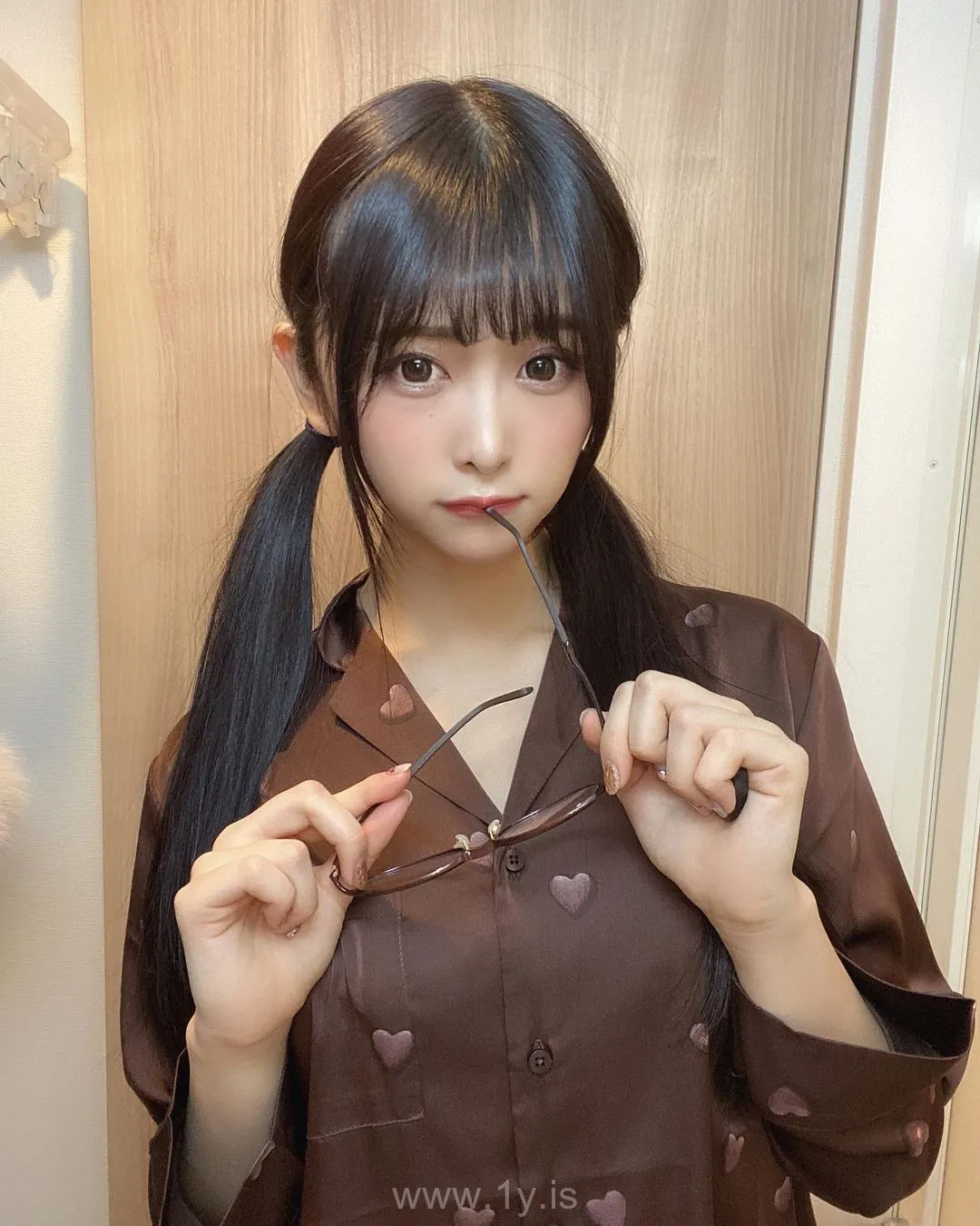 Instagram naomi_majima