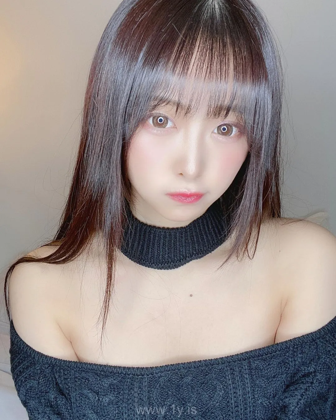Instagram naomi_majima