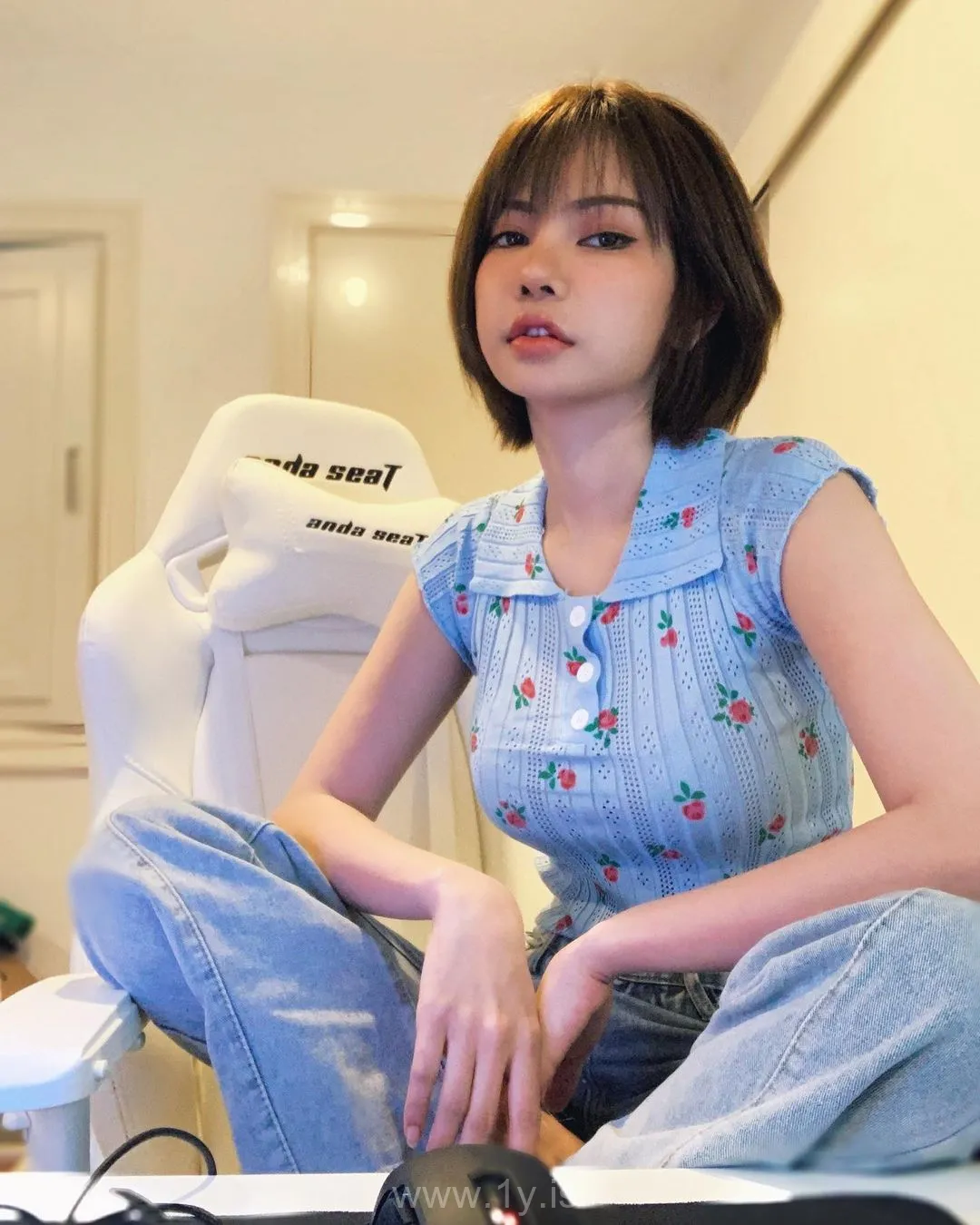 Instagram nokia_sutasinee