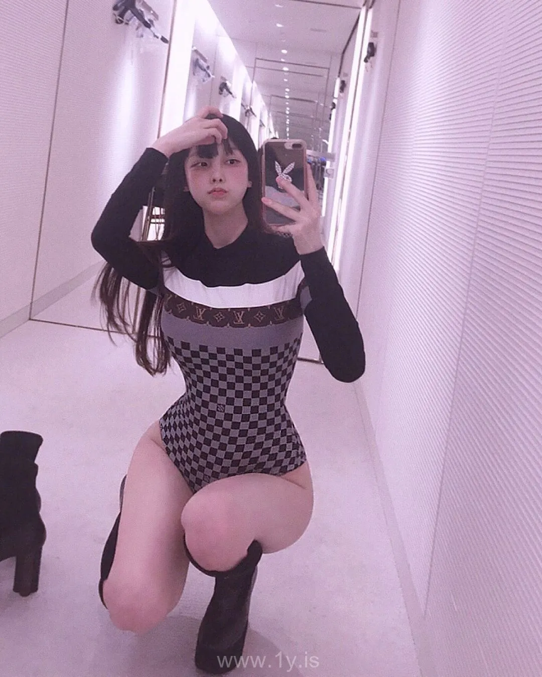 Instagram rh_ab