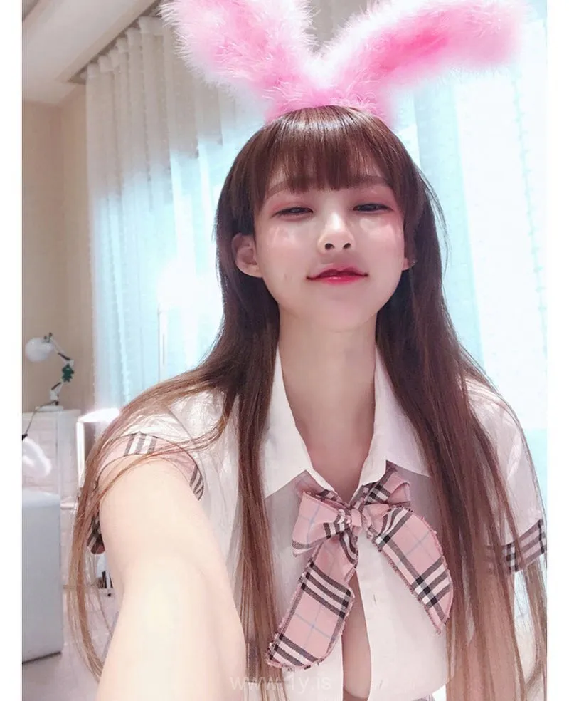 Instagram rh_ab