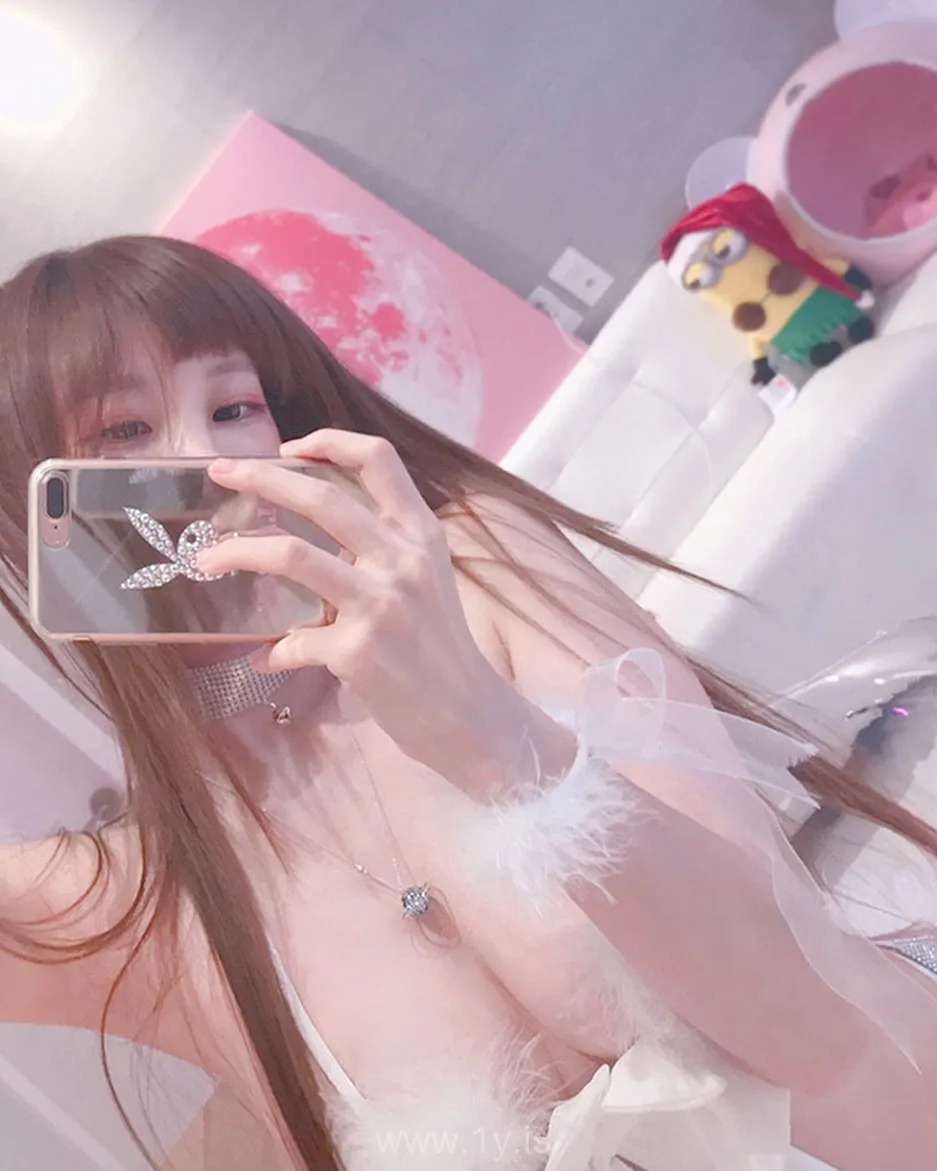 Instagram rh_ab