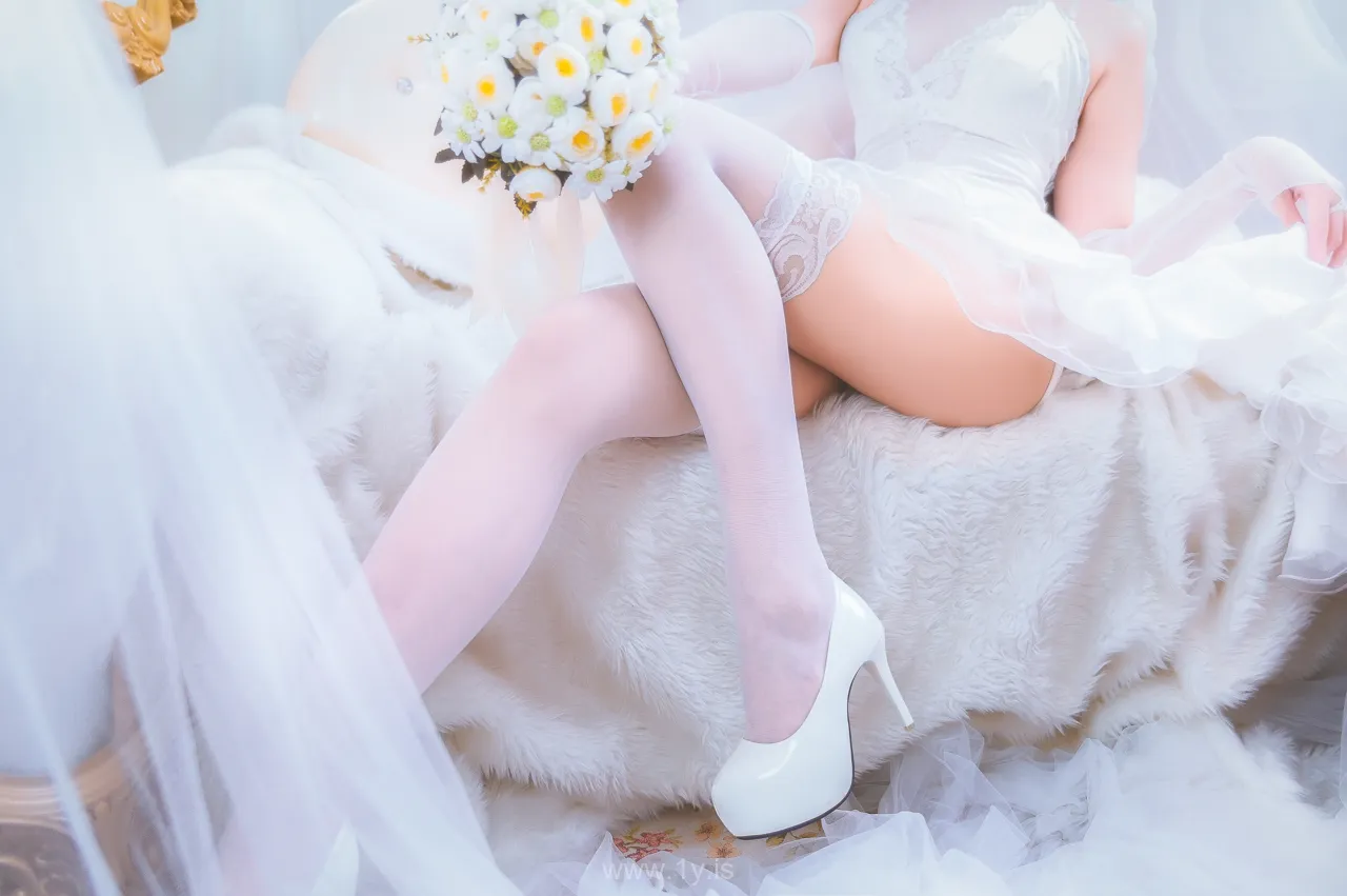 Momoko葵KUI NO.004 爱宕