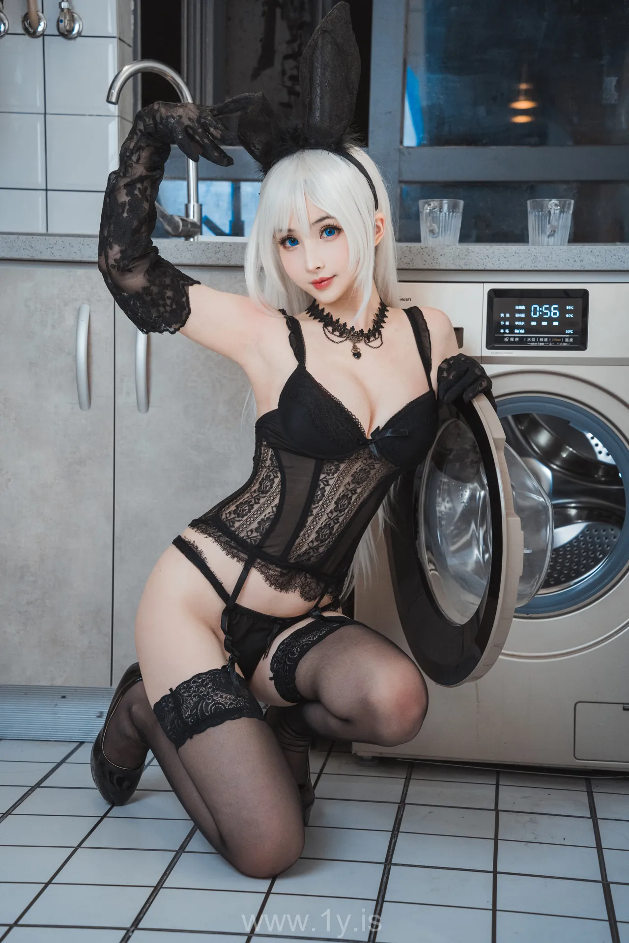 Rioko LiangLiangZi（凉凉子） VOL.58 兼职是修女的兔子小姐