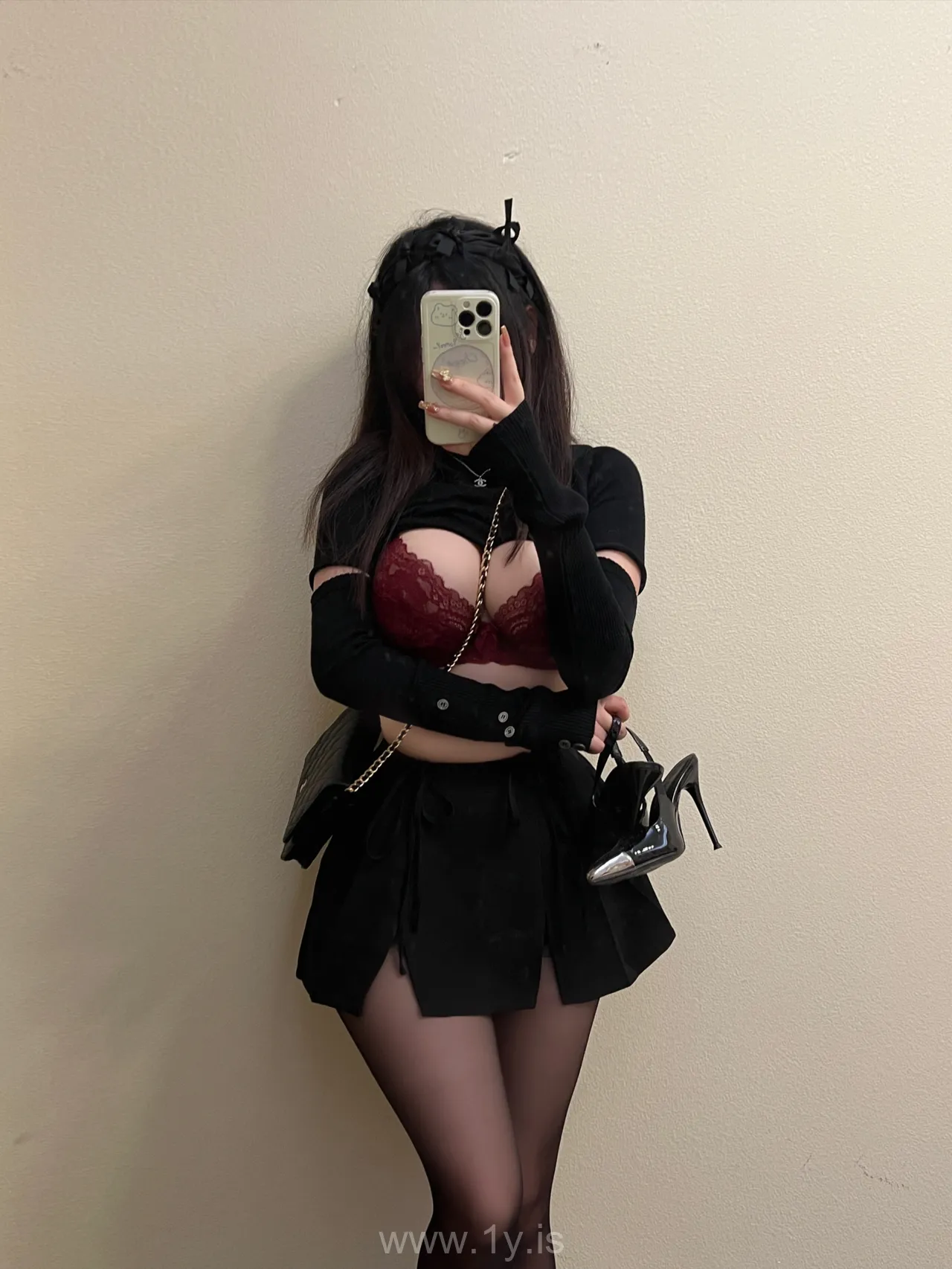 是依酱吖 NO.049 丰满的一月