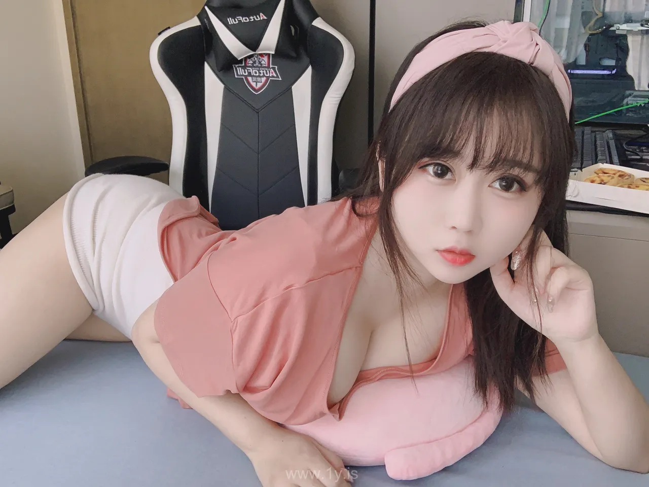 是依酱吖 NO.12 宅女日常