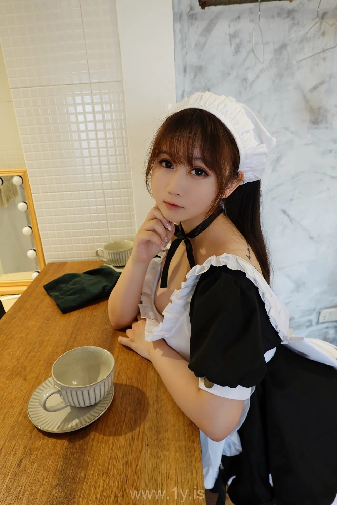 是依酱吖 NO.17 女仆2.0