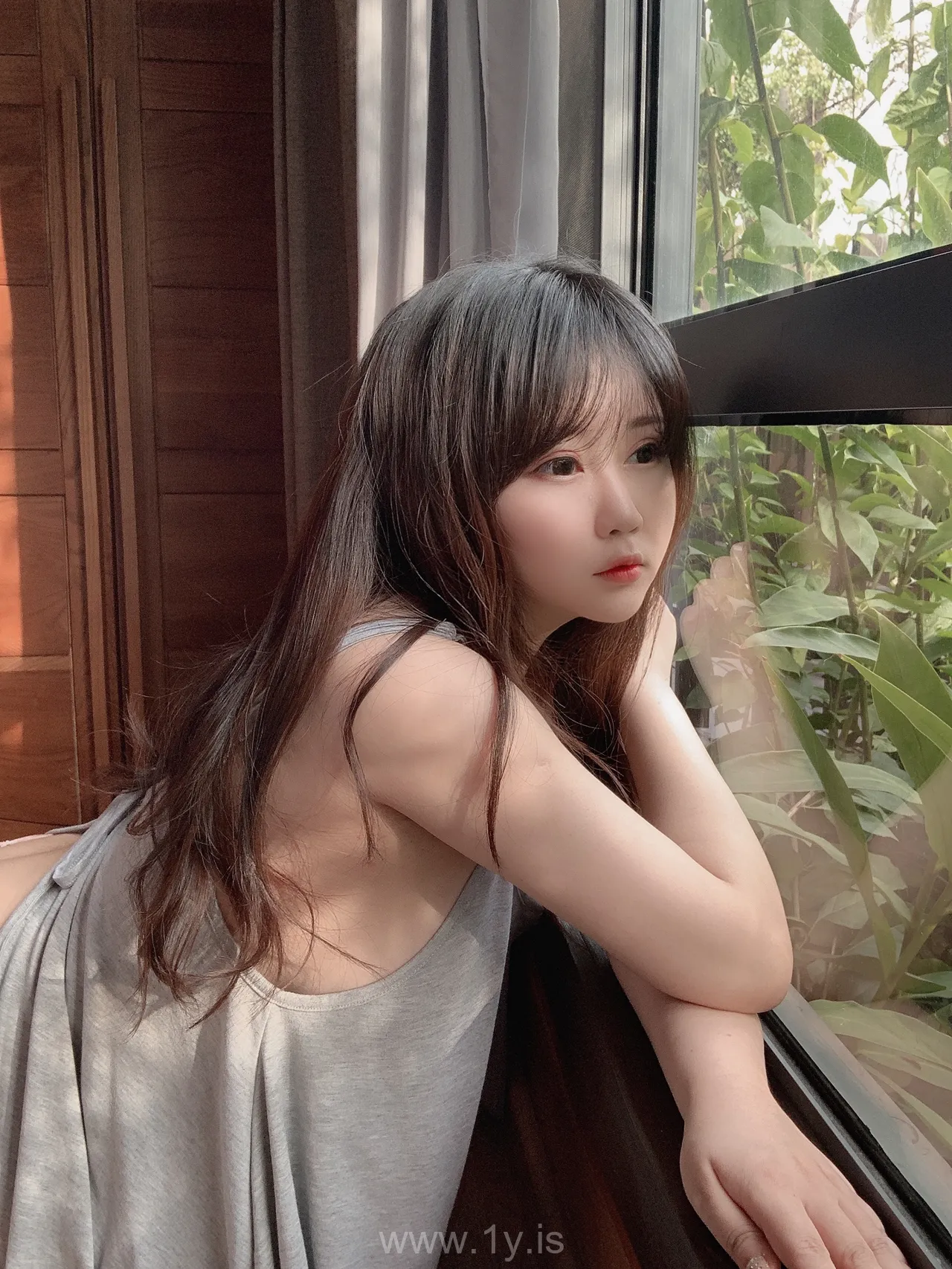 是依酱吖 NO.31 光