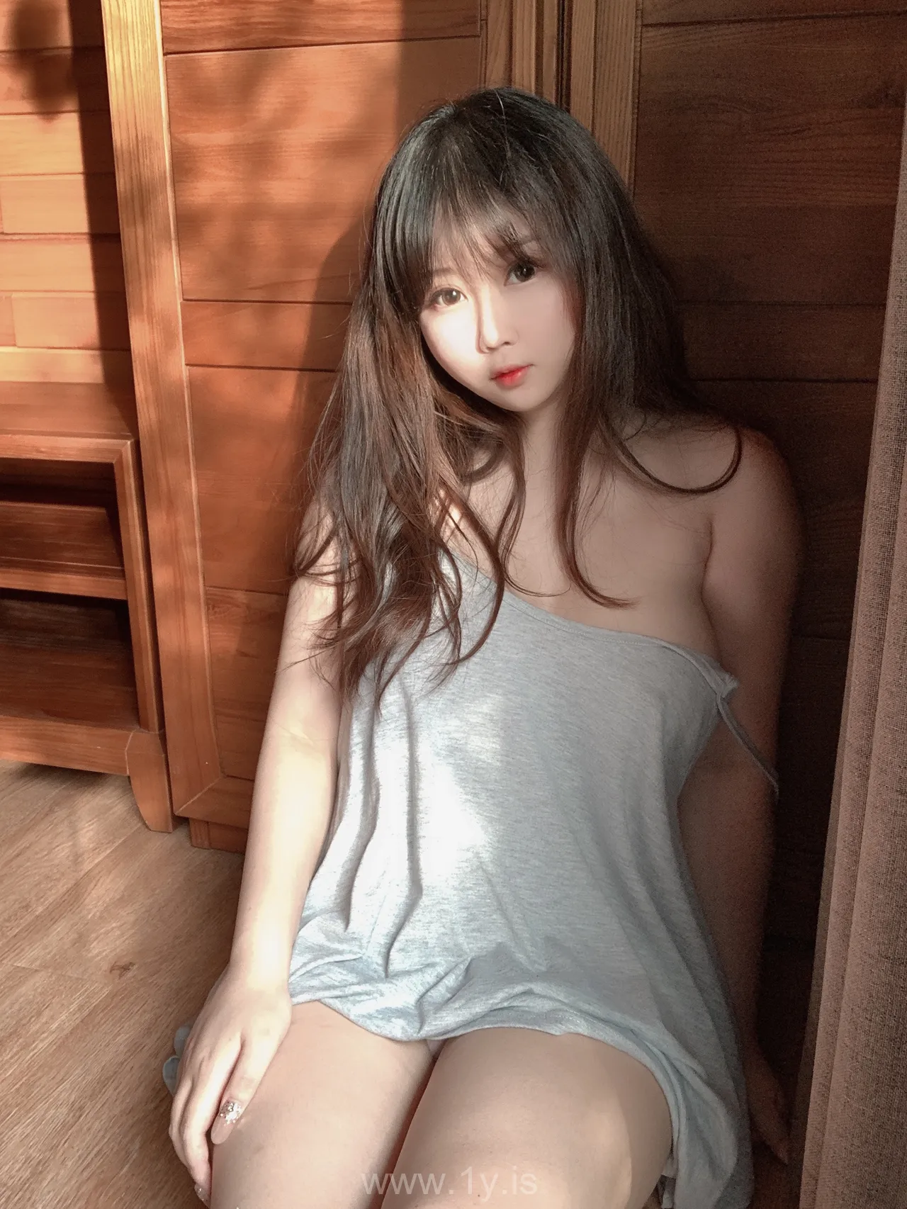是依酱吖 NO.31 光