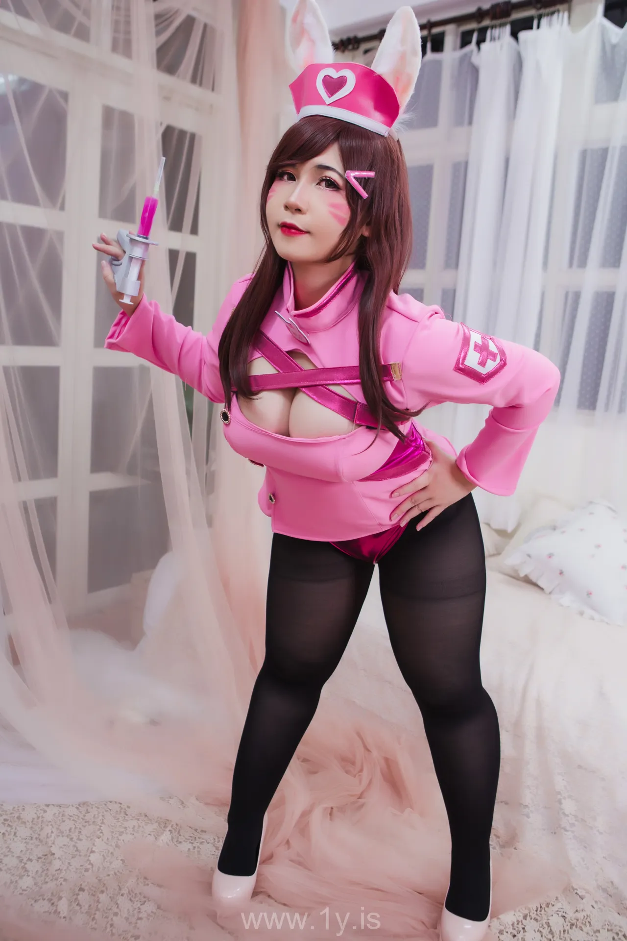 UyUy NO.04 D.VA Bunny Nurse