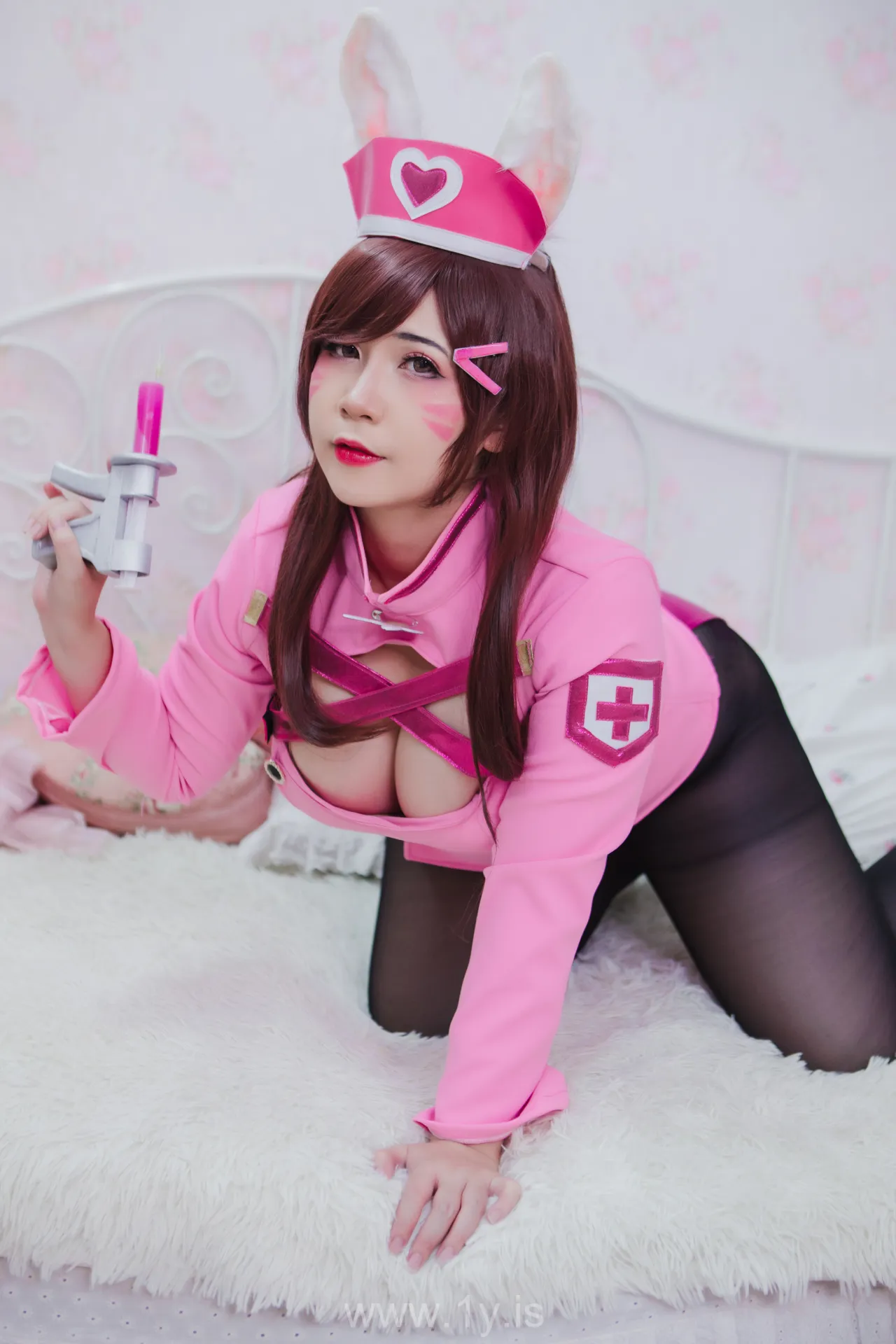 UyUy NO.04 D.VA Bunny Nurse