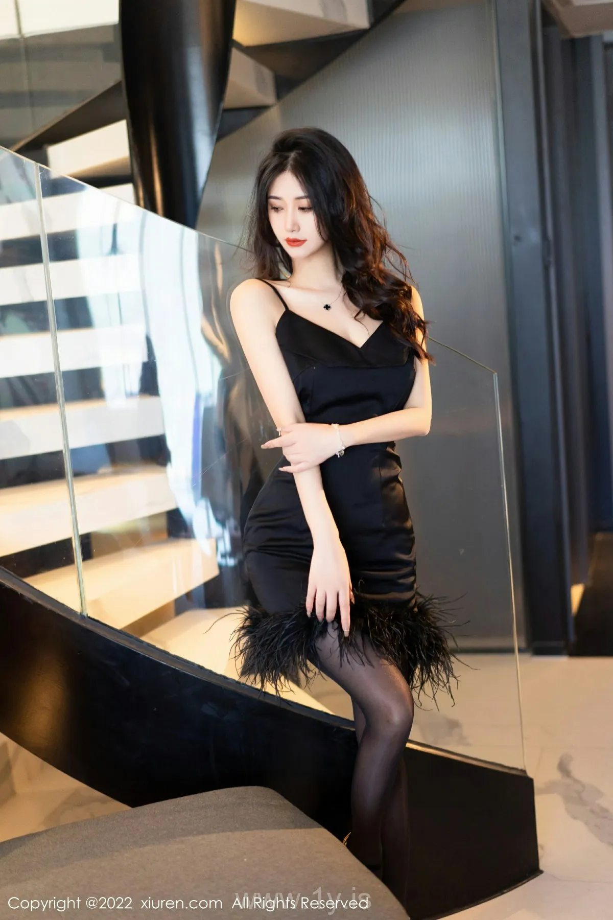 XIUREN(秀人网) No.5906 Sexy & Nice-looking Chinese Mature Princess laura阿姣