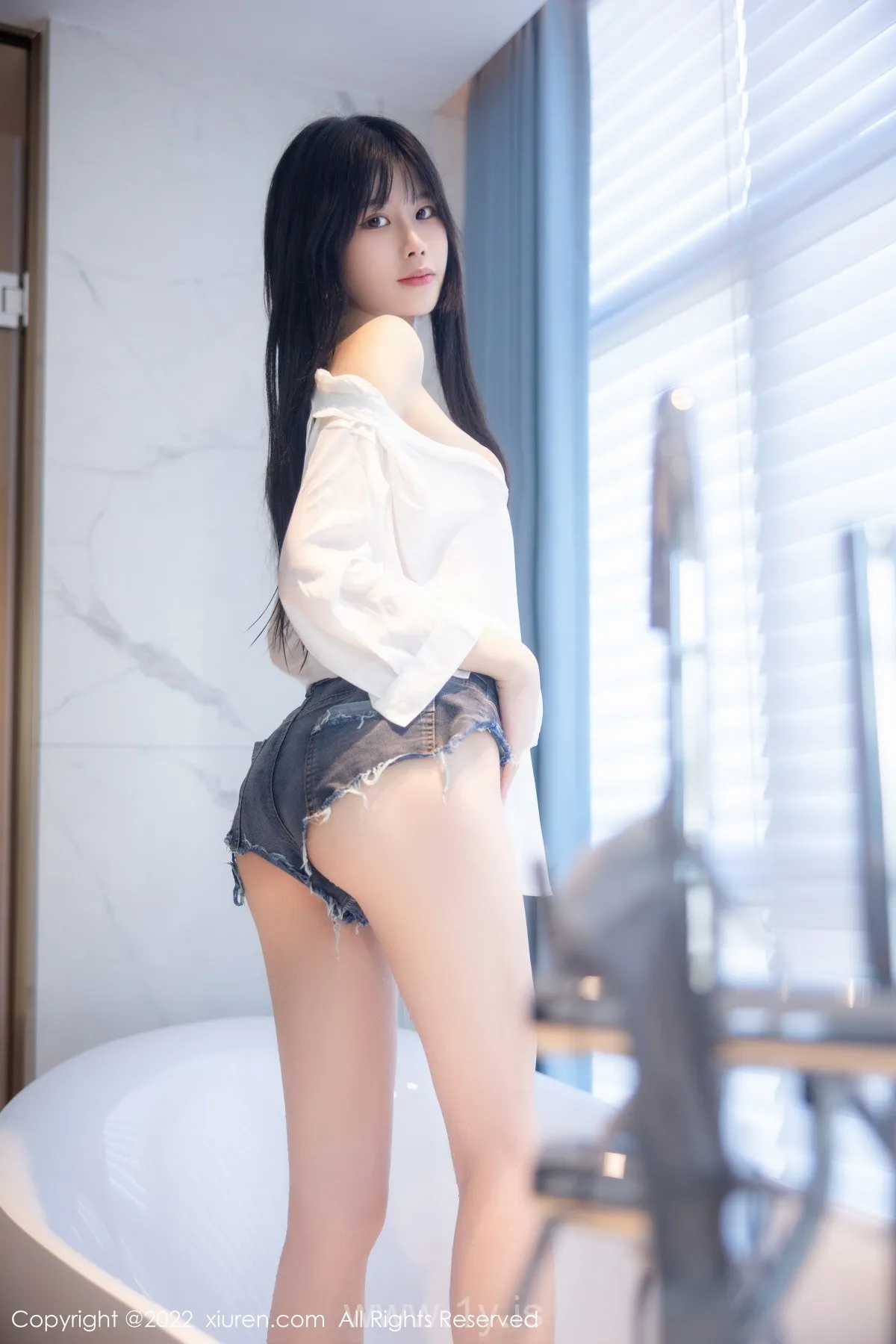 XIUREN(秀人网) No.5909 Extraordinary & Well Done Chinese Girl 77qiqi