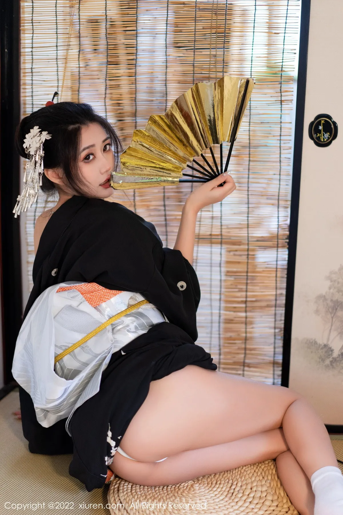 XIUREN(秀人网) No.5932 Graceful Asian Cougar laura阿姣