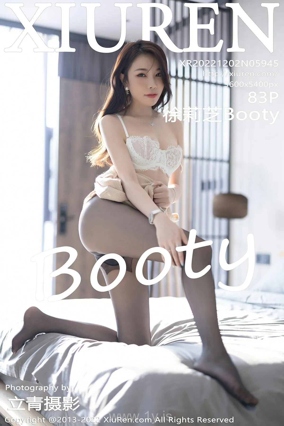 XIUREN(秀人网) No.5945 Well-developed & Pretty Chinese Angel 徐莉芝Booty