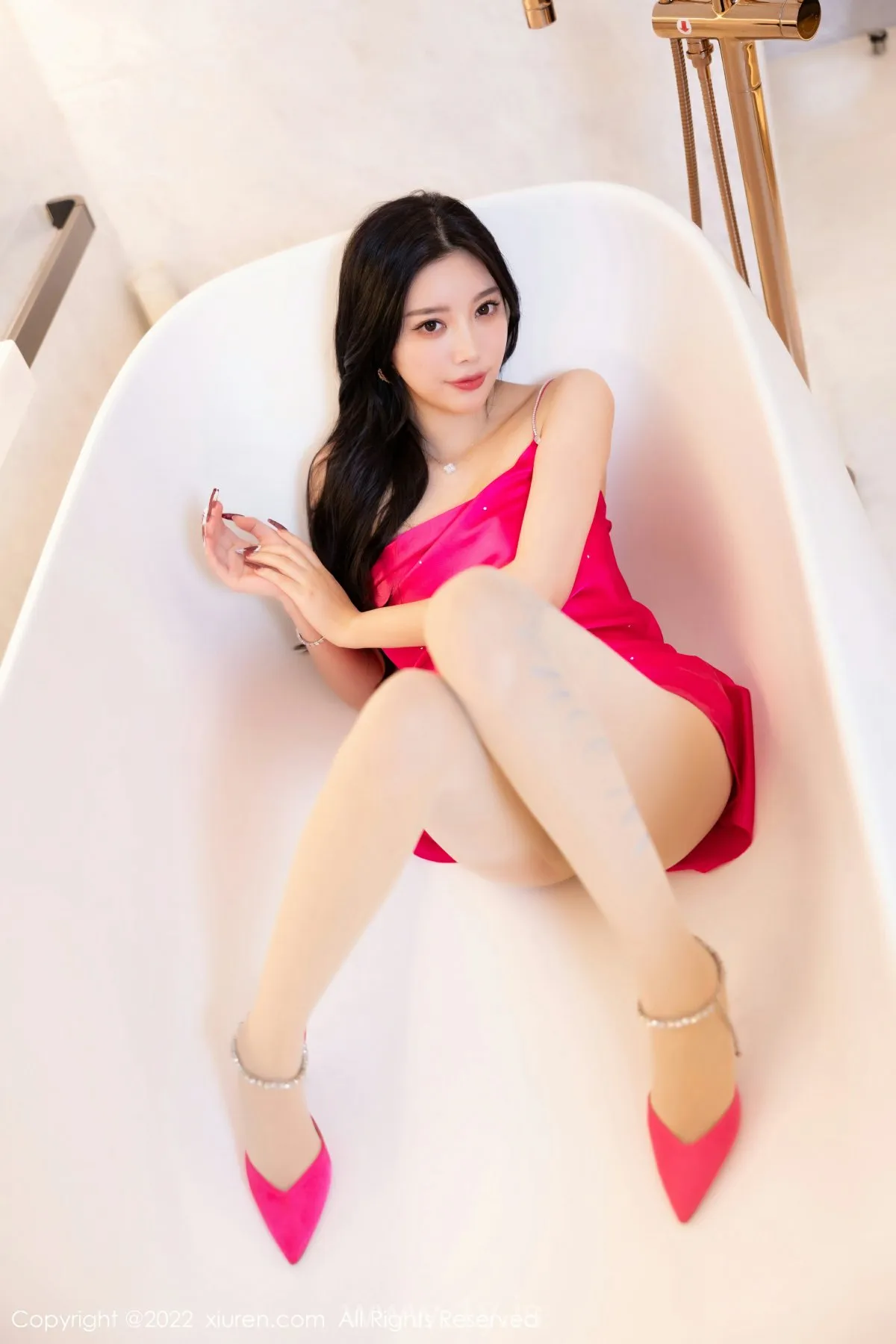 XIUREN(秀人网) No.5959 Cute & Slender Chinese Women 杨晨晨Yome