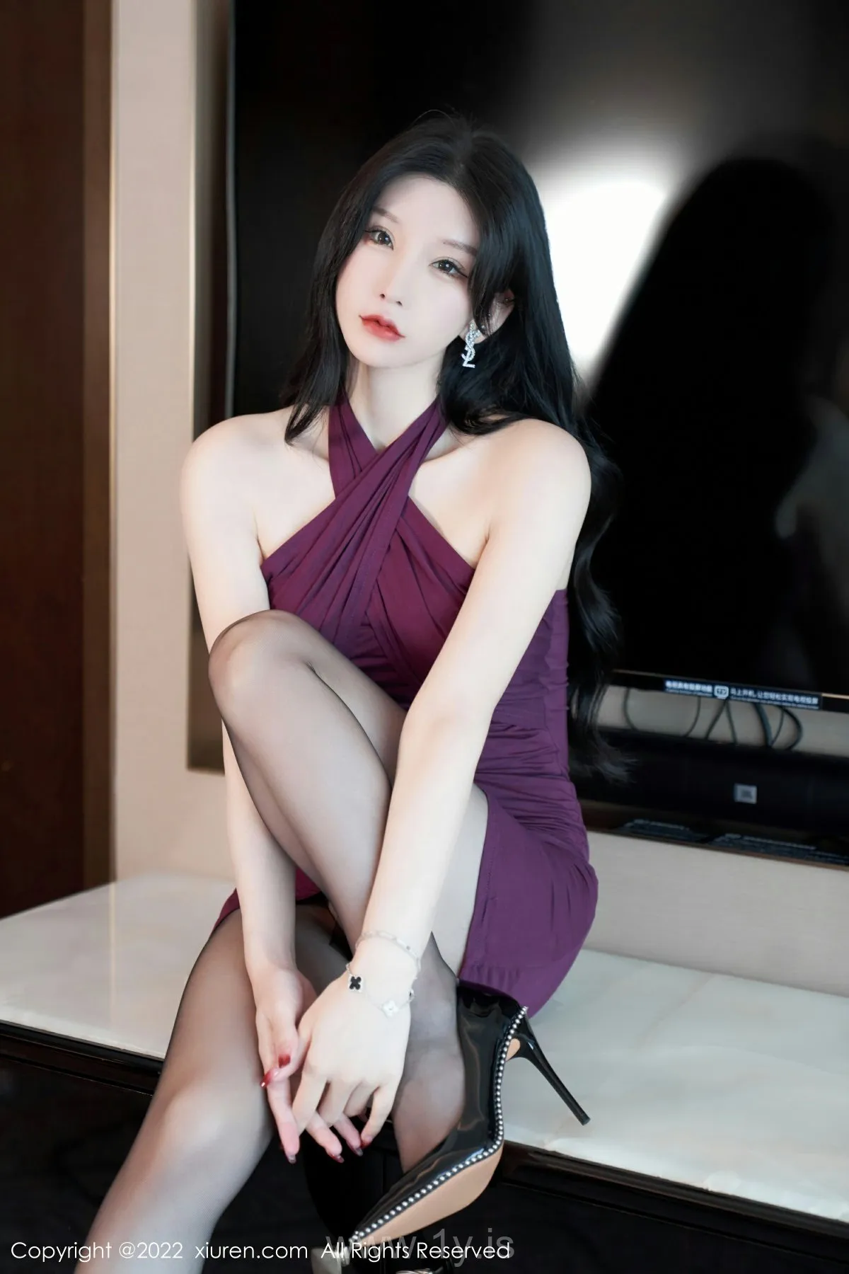 XIUREN(秀人网) No.5980 Exquisite & Fancy Asian Girl 周于希Sally