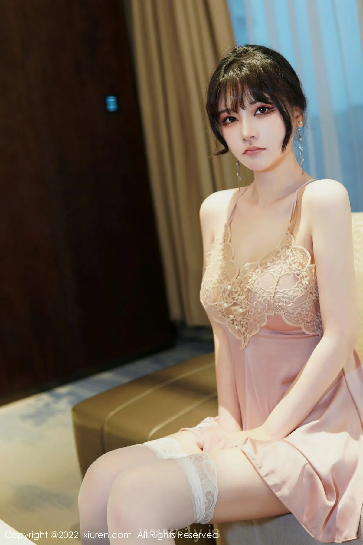 XIUREN(秀人网) No.6022 Gorgeous & Fancy Asian Cutie 桃桃子_