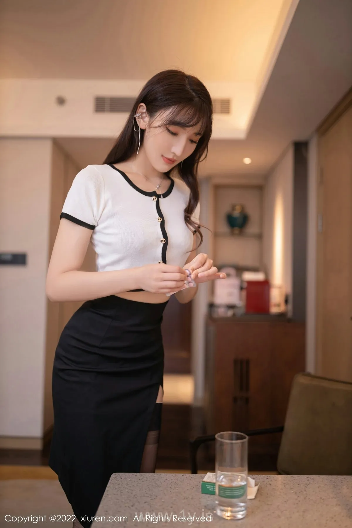 XIUREN(秀人网) No.6065 Nice-looking & Refined Asian Girl 模特合集