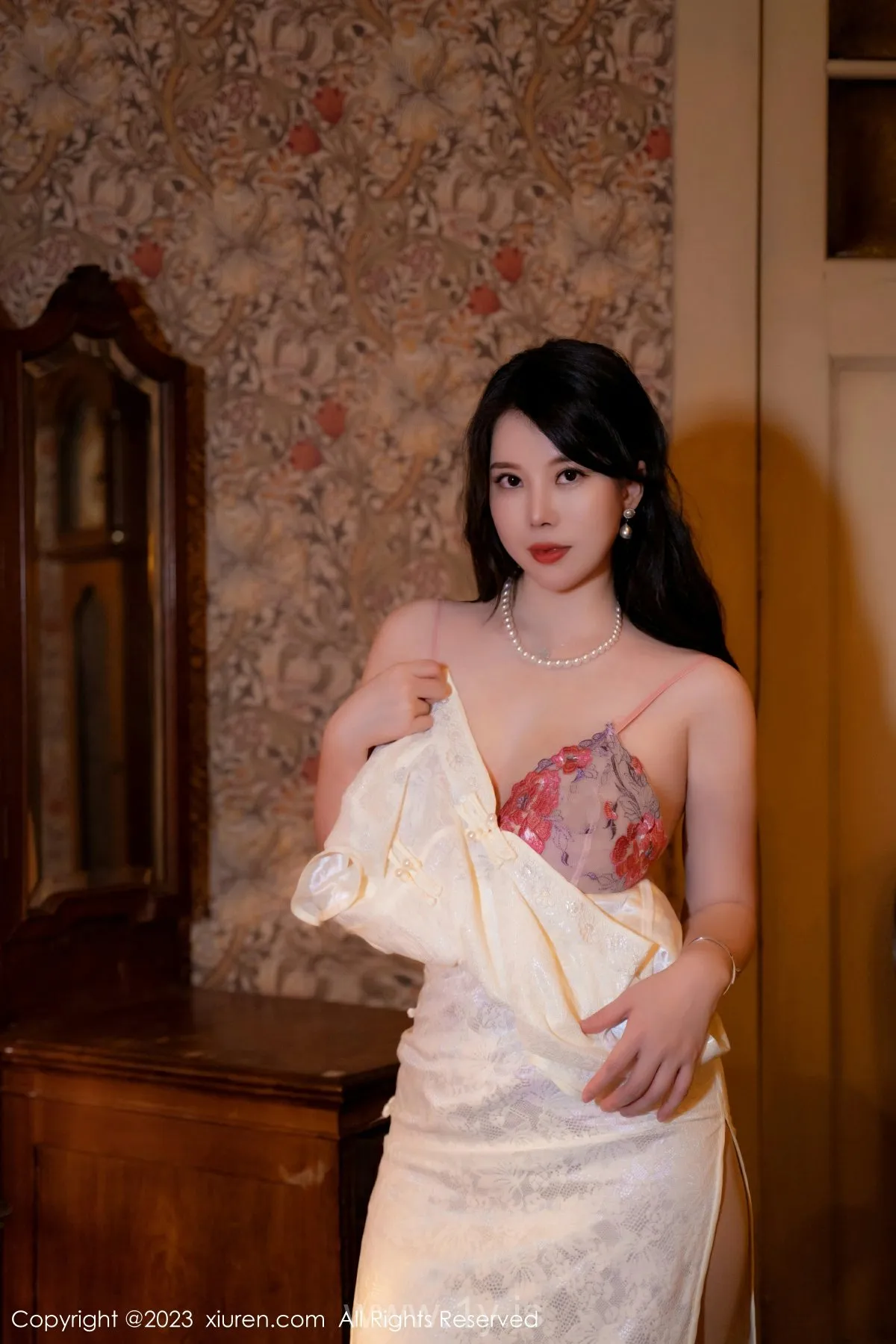 XIUREN(秀人网) NO.6123 Nice-looking Chinese Goddess 白茹雪