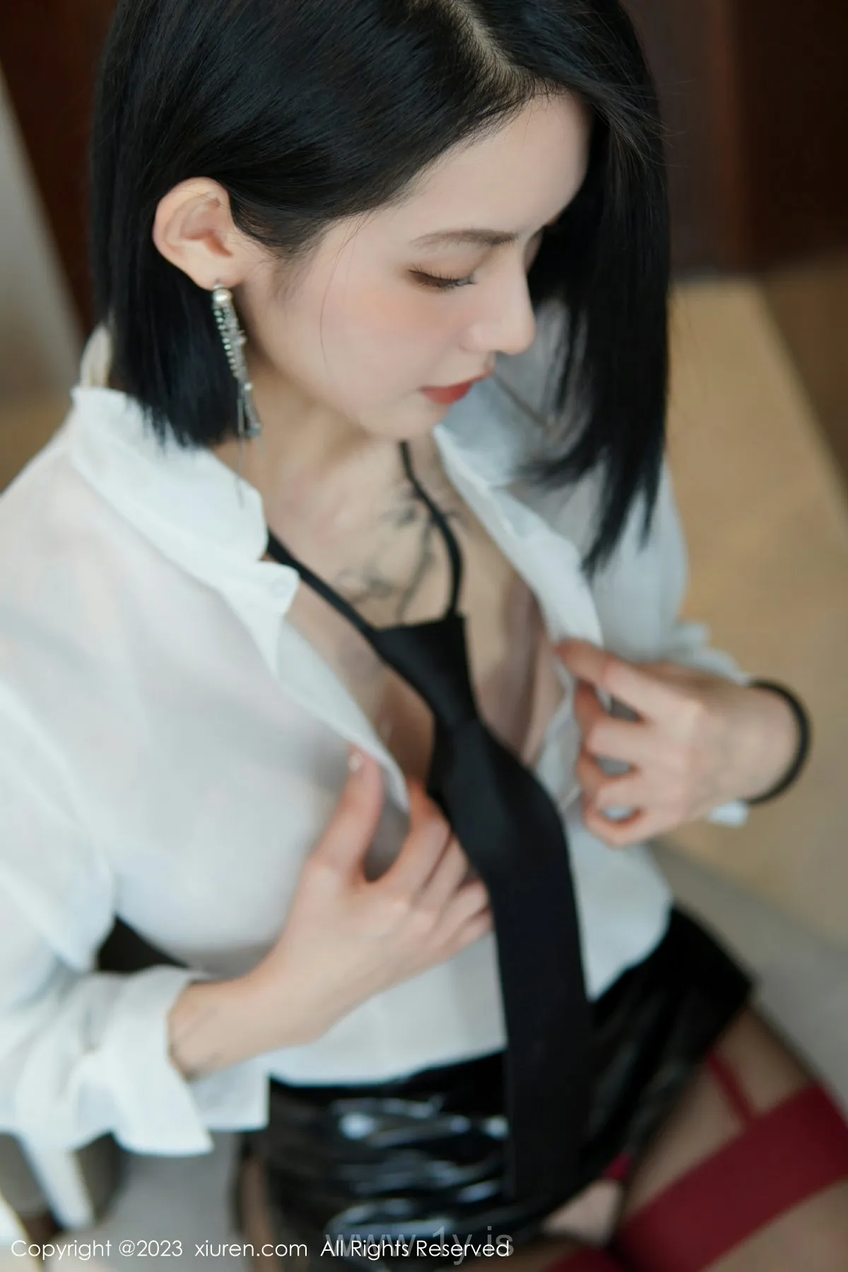 XIUREN(秀人网) NO.6158 Fancy & Beautiful Asian Teen 乔一一