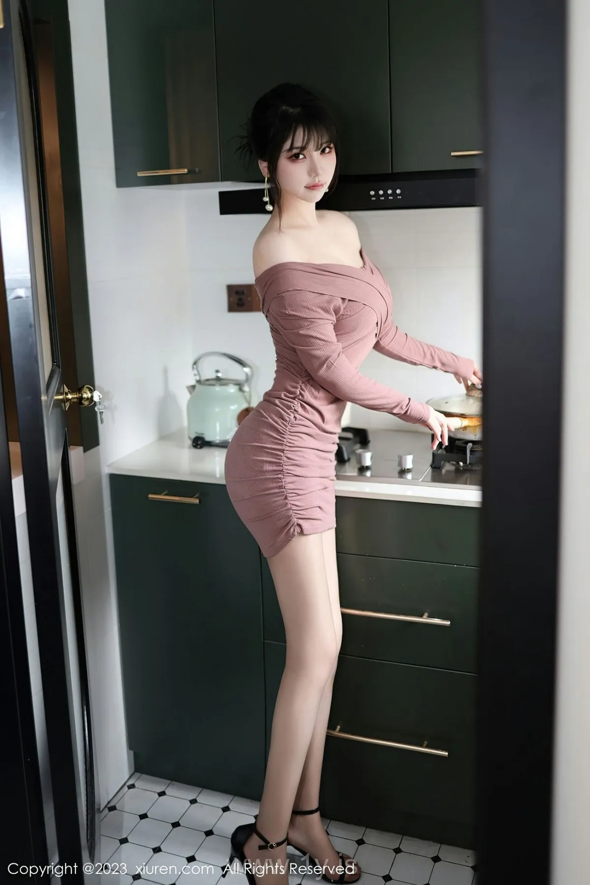 XIUREN(秀人网) NO.6178 Good-looking Asian Girl 桃桃子