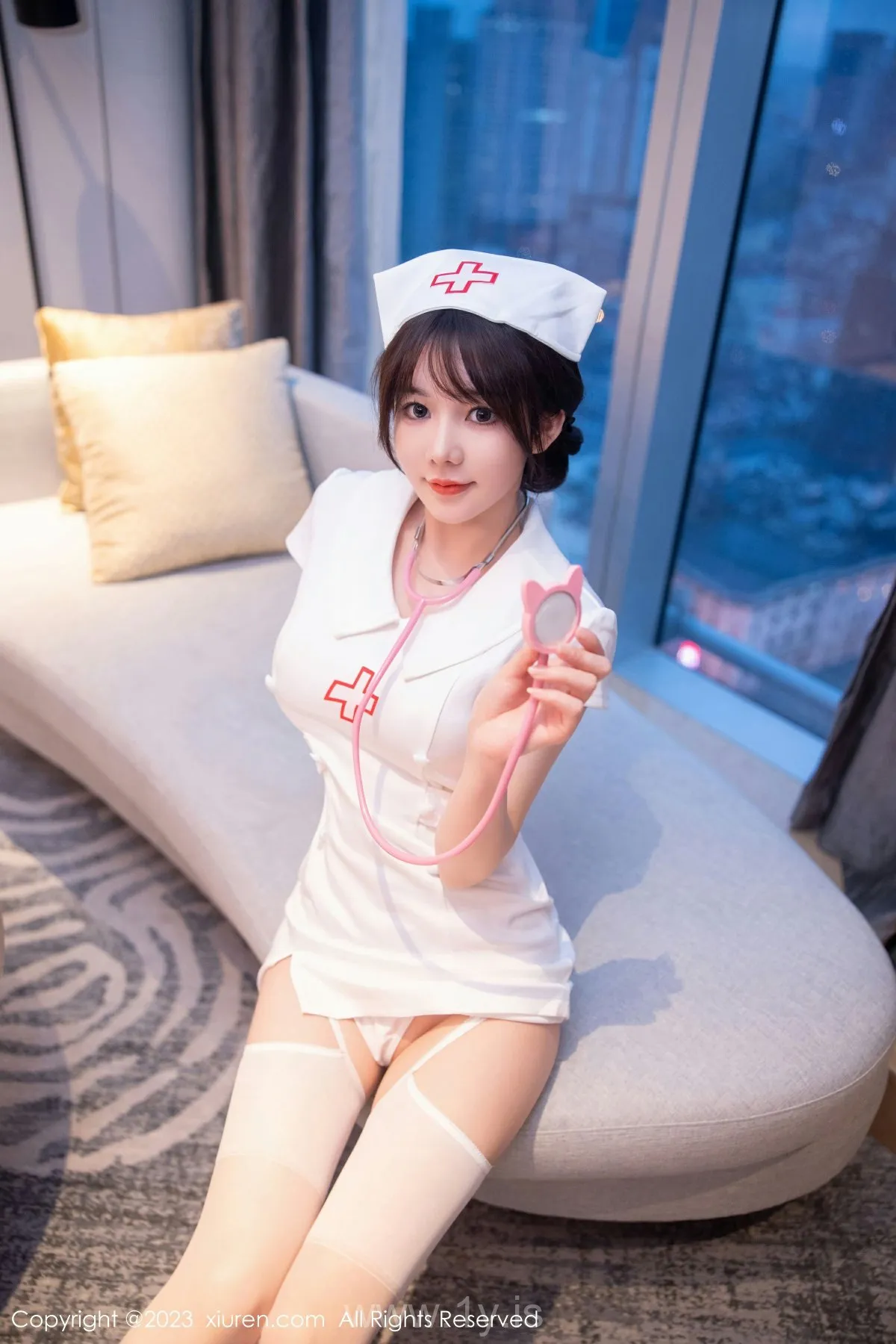 XIUREN(秀人网) No.6221 Appealing & Adorable Asian Hottie 婠婠么