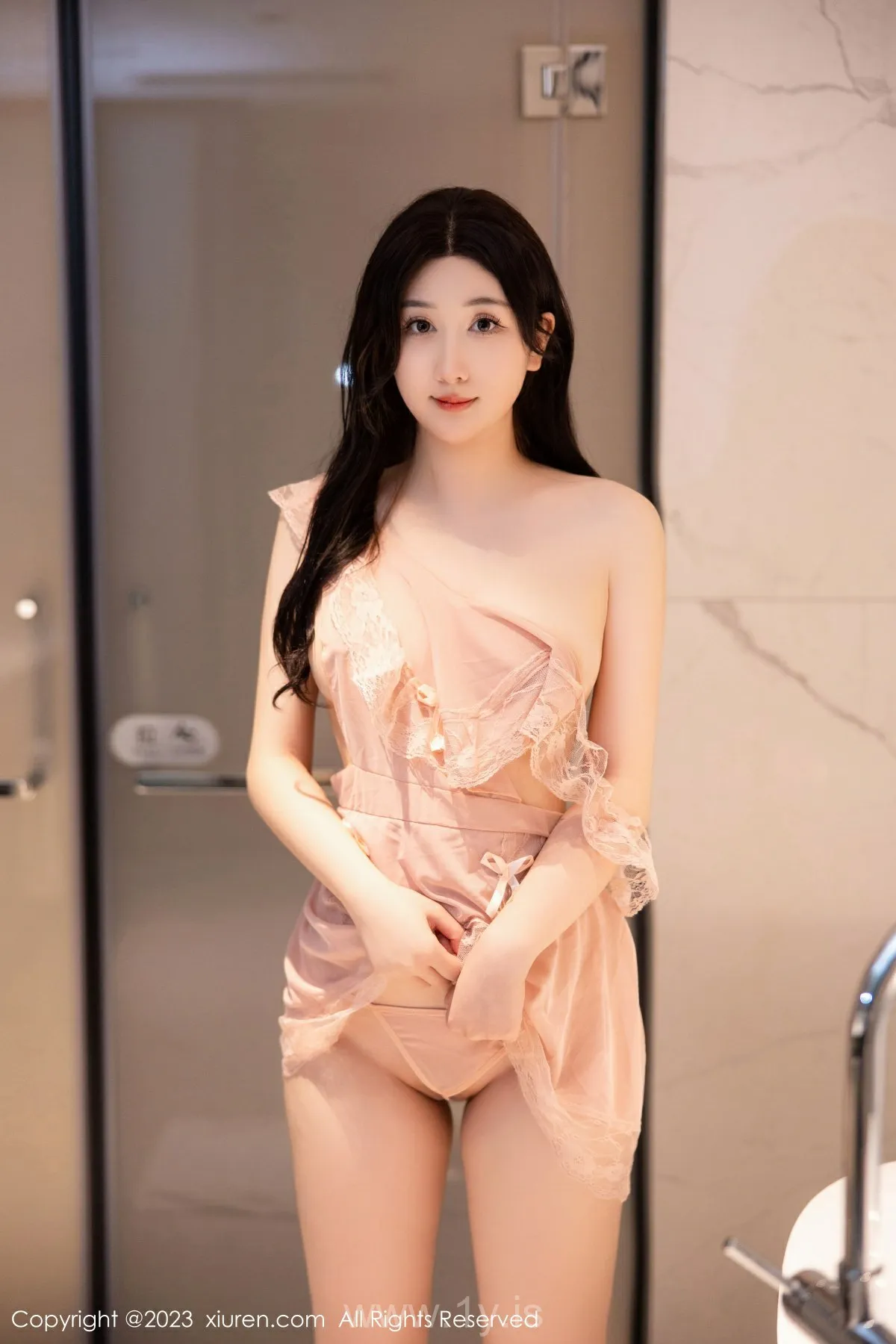 XIUREN(秀人网) No.6243 Attractive & Trendy Chinese Goddess 江真真