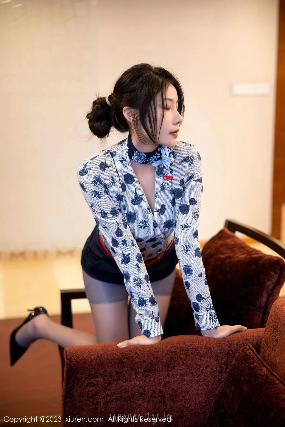 XIUREN(秀人网) NO.6338 Good-looking & Fashionable Chinese Chick 王楚璇