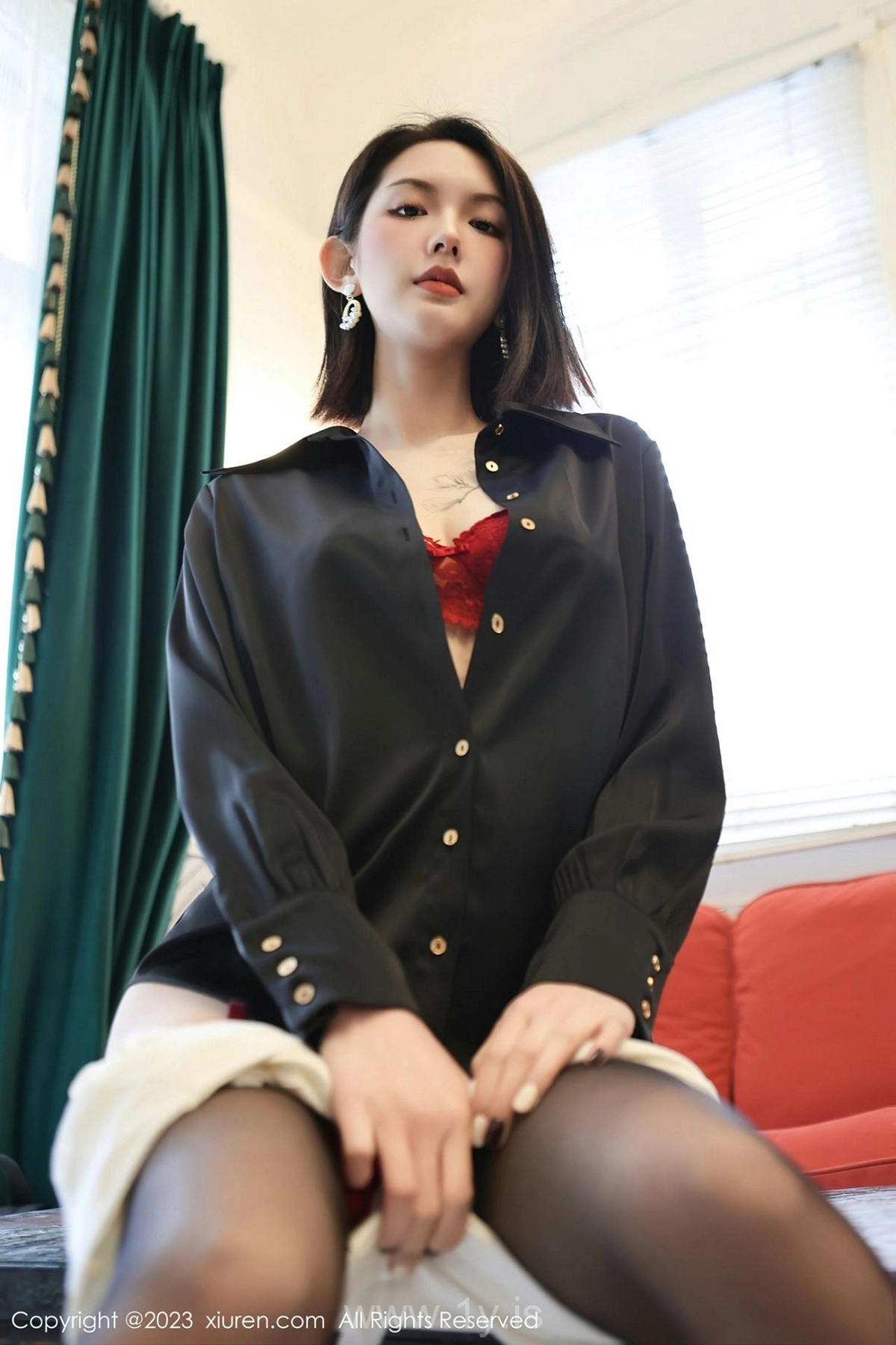 XIUREN(秀人网) NO.6356 Elegant Chinese Hottie 喬一一