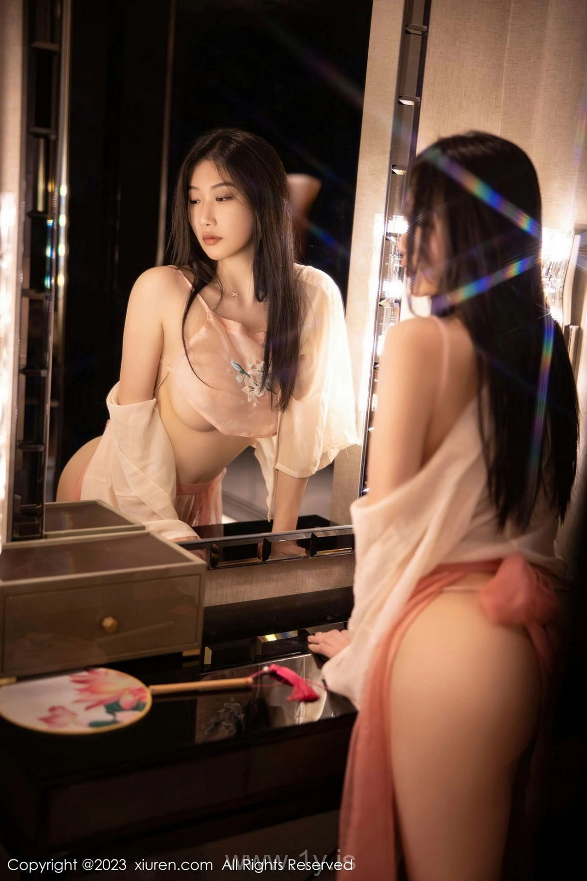 XIUREN(秀人网) NO.6369 Good-looking & Pretty Chinese Mature Princess 李佳芮Cherie