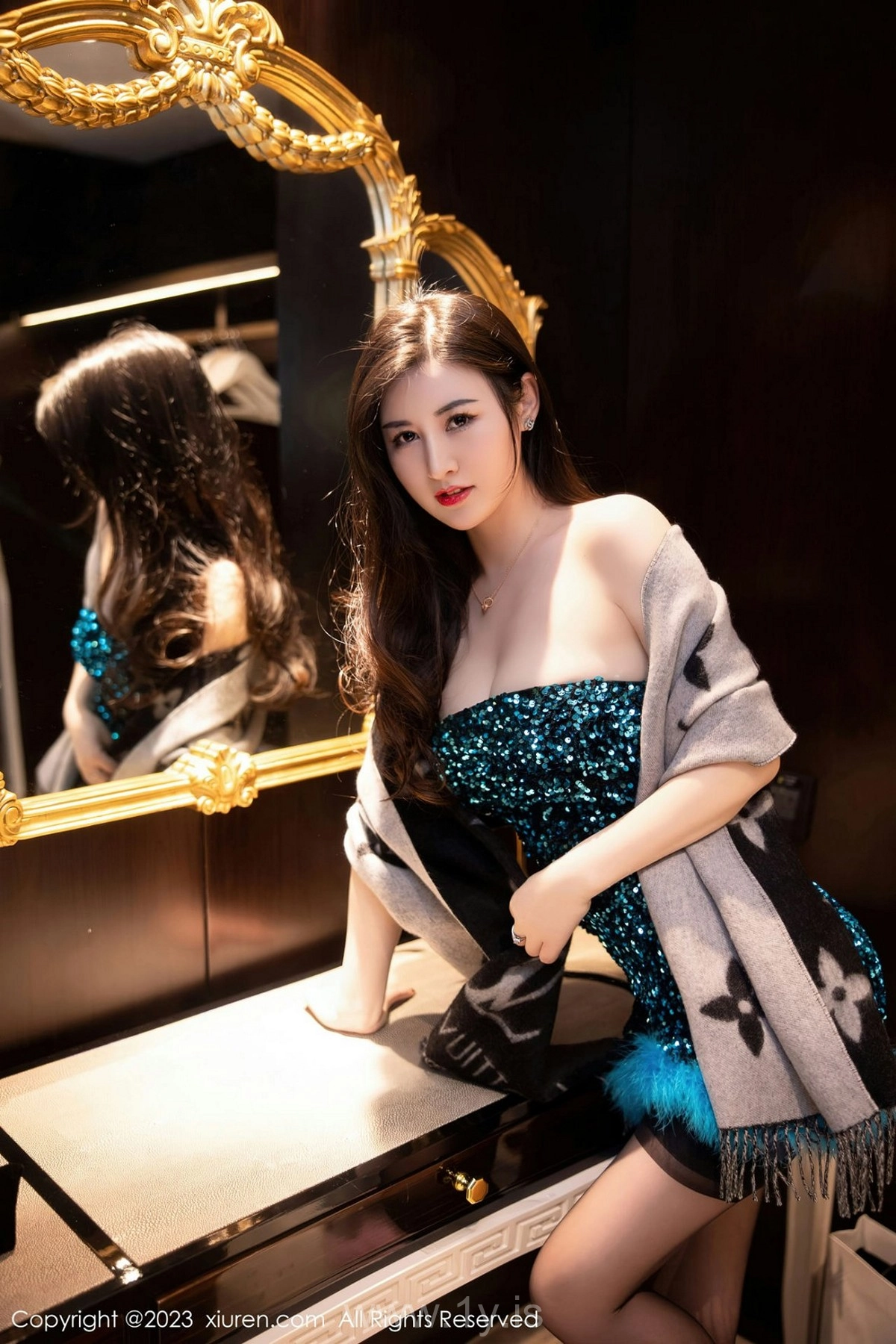 XIUREN(秀人网) NO.6384 Decent & Pretty Asian Belle 詩詩kiki
