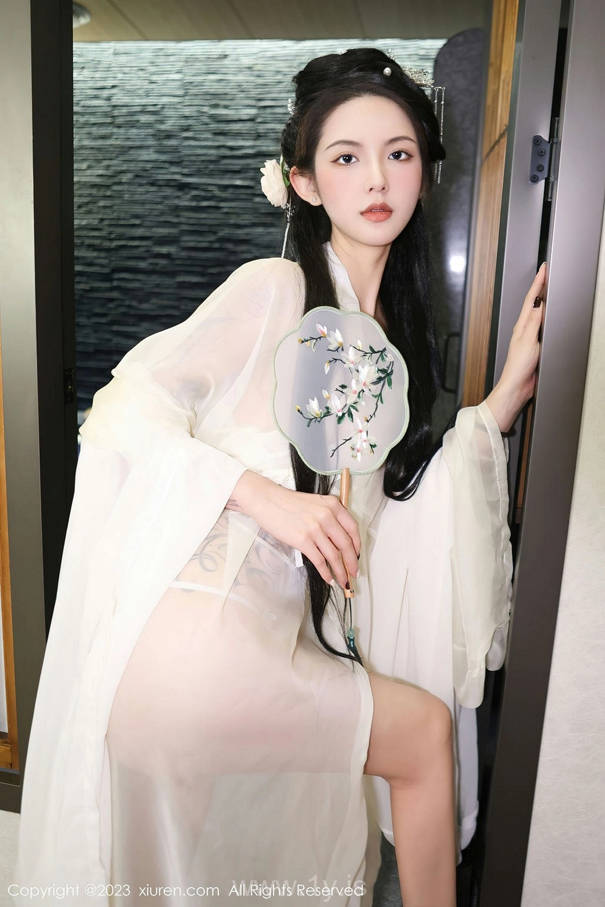 XIUREN(秀人网) NO.6430 Lively & Well-developed Chinese Babe 喬一一