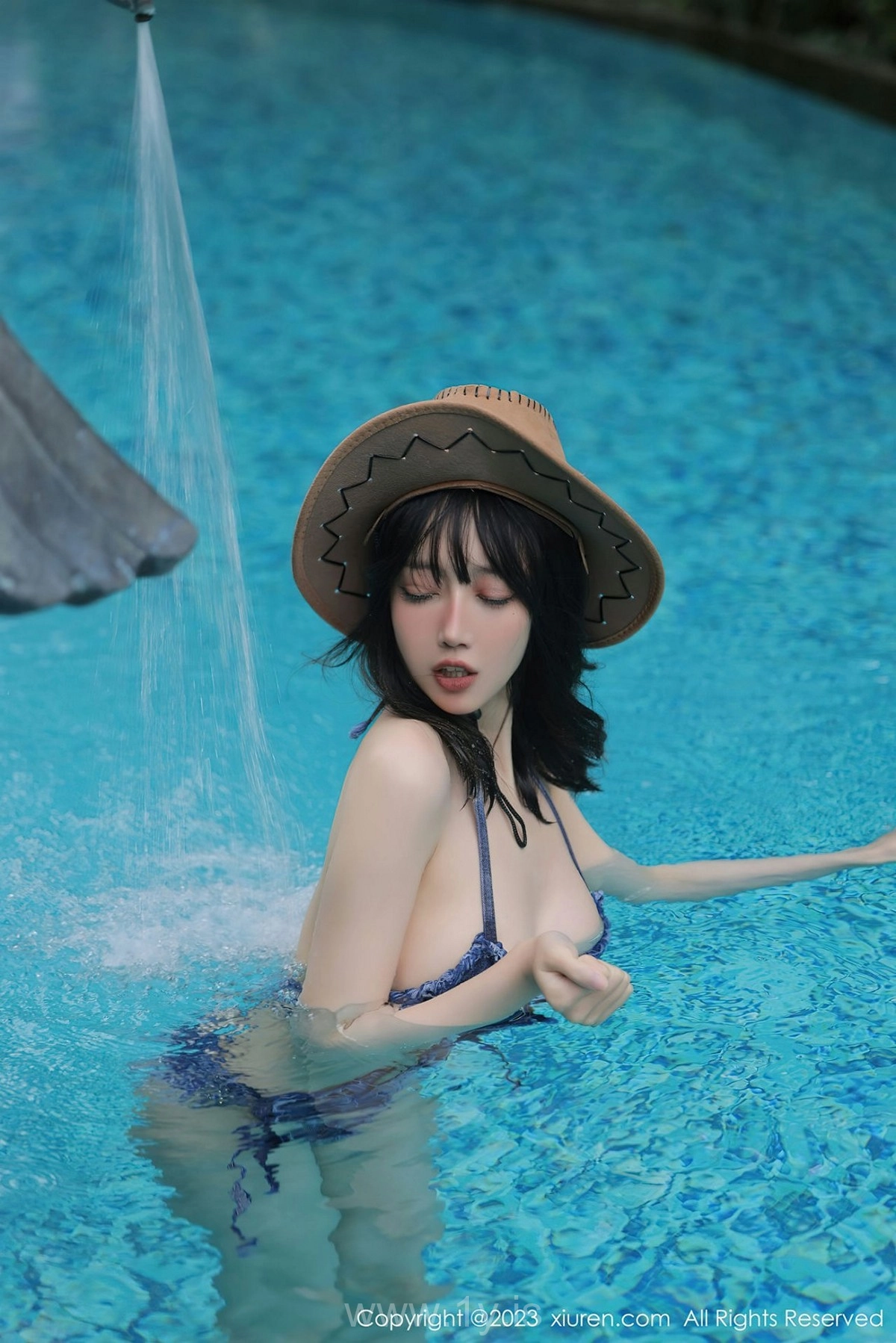 XIUREN(秀人网) NO.6504 Pretty & Adorable Asian Goddess 玥兒玥er