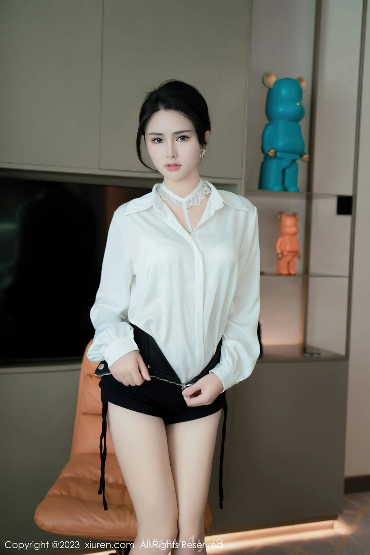 XIUREN(秀人网) NO.6520 Good-looking & Stylish Asian Mature Princess 艾希兒
