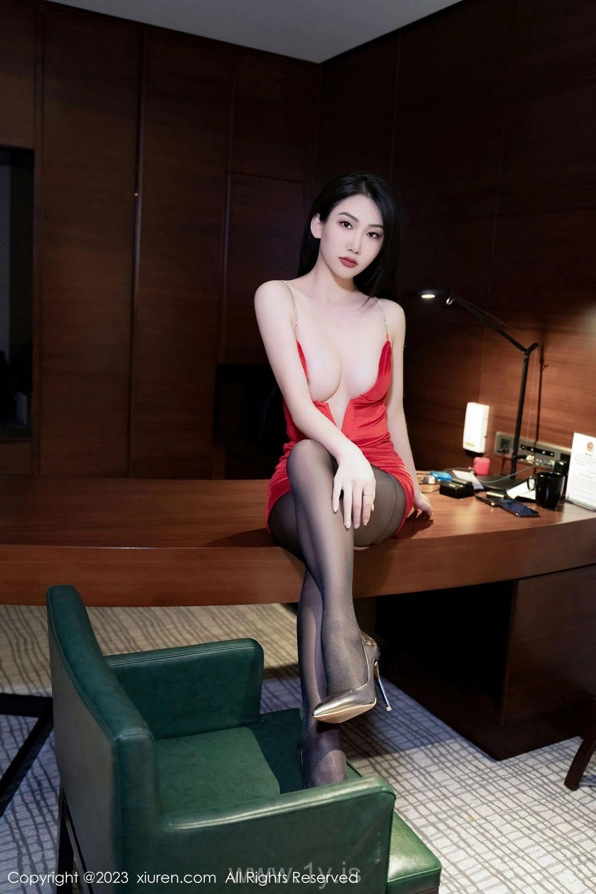 XIUREN(秀人网) NO.6526 Charming & Stunning Asian Hottie 李佳芮cherie