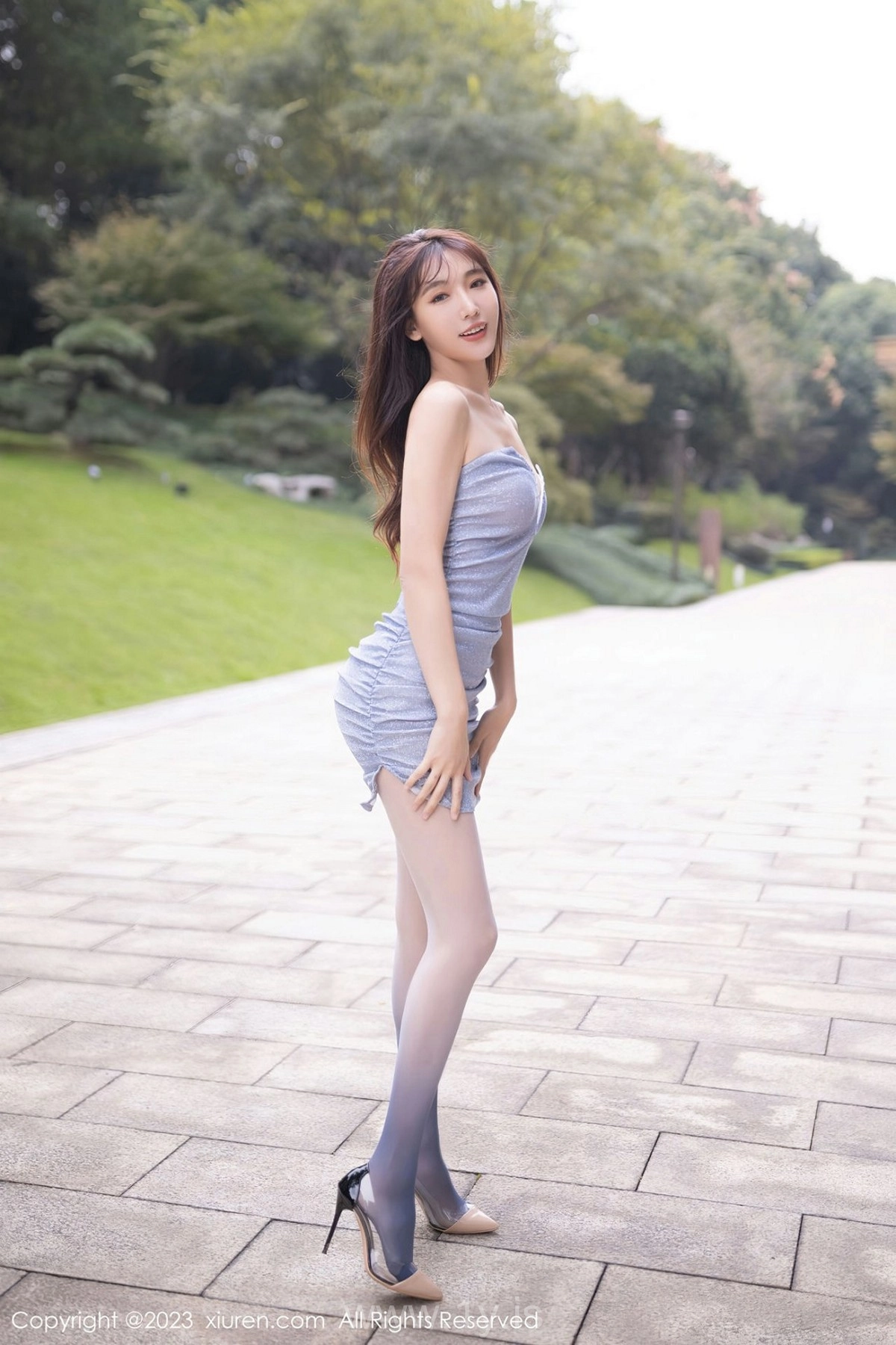 XIUREN(秀人网) NO.6531 Classy Asian Women 陸萱萱